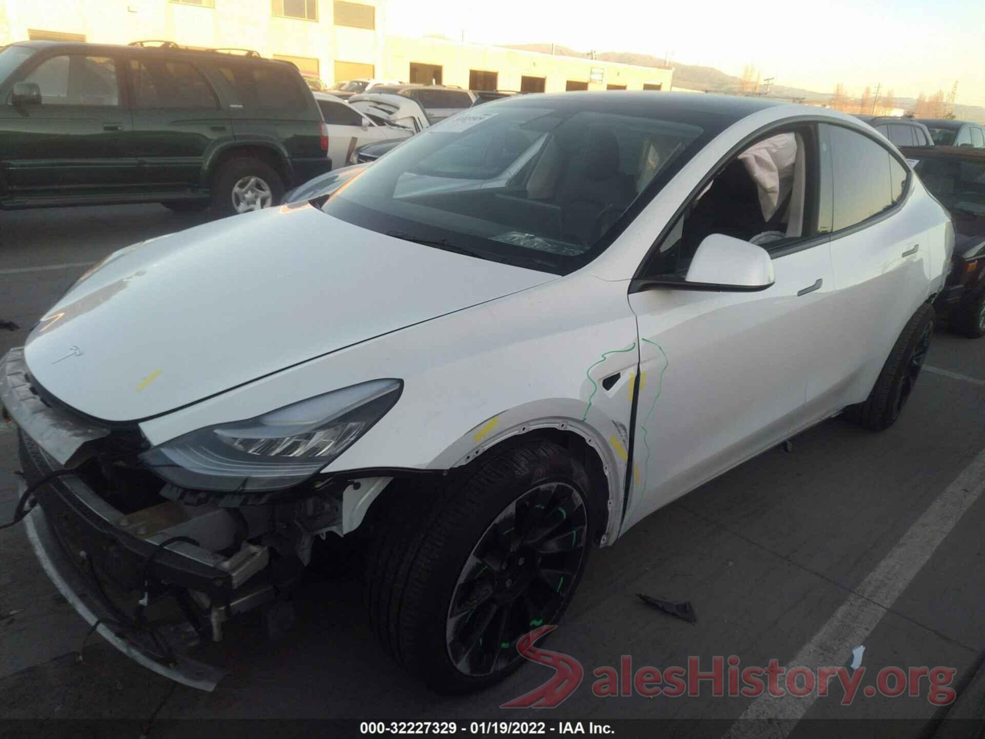 5YJYGDEE6MF157100 2021 TESLA MODEL Y