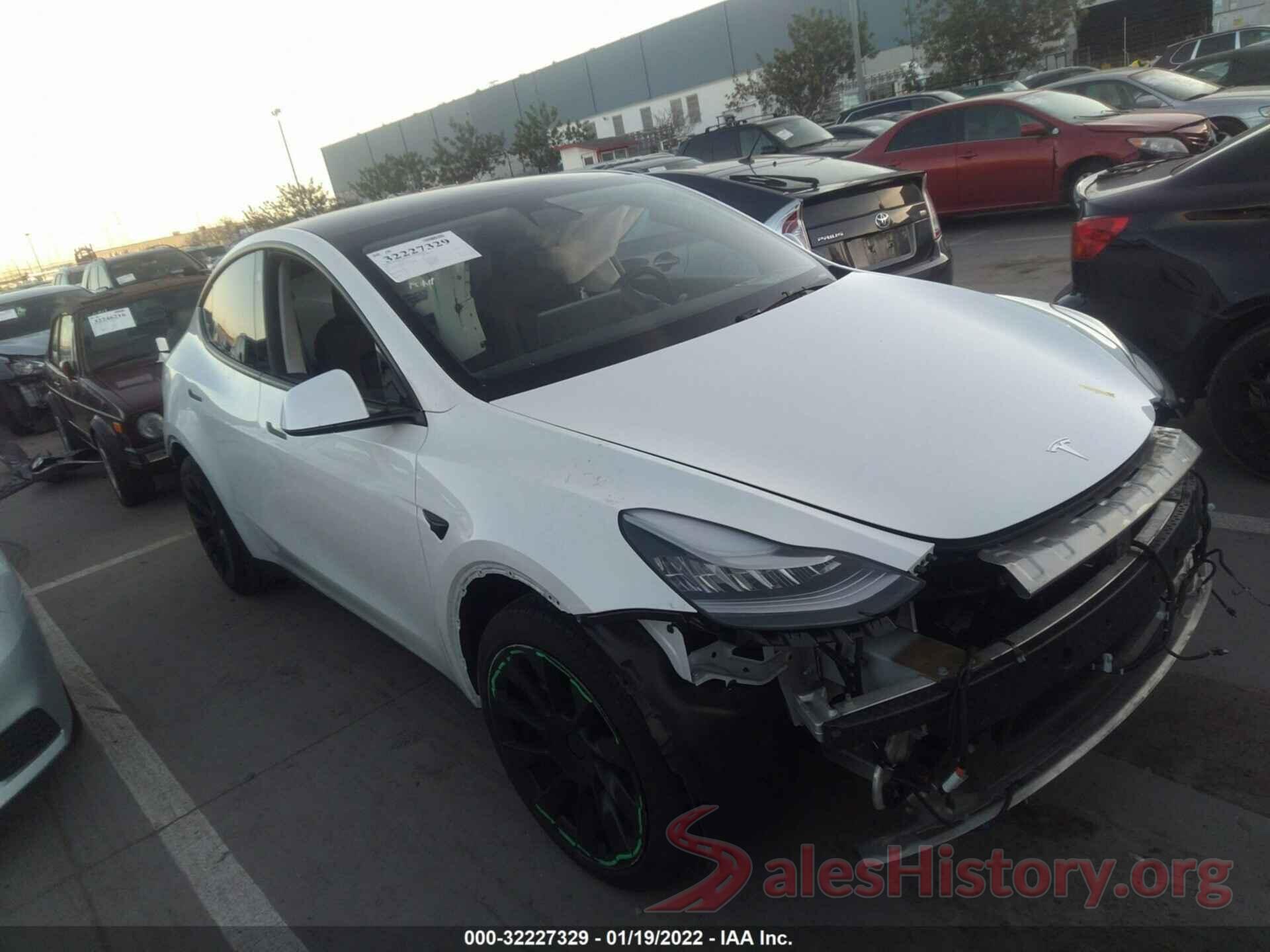 5YJYGDEE6MF157100 2021 TESLA MODEL Y