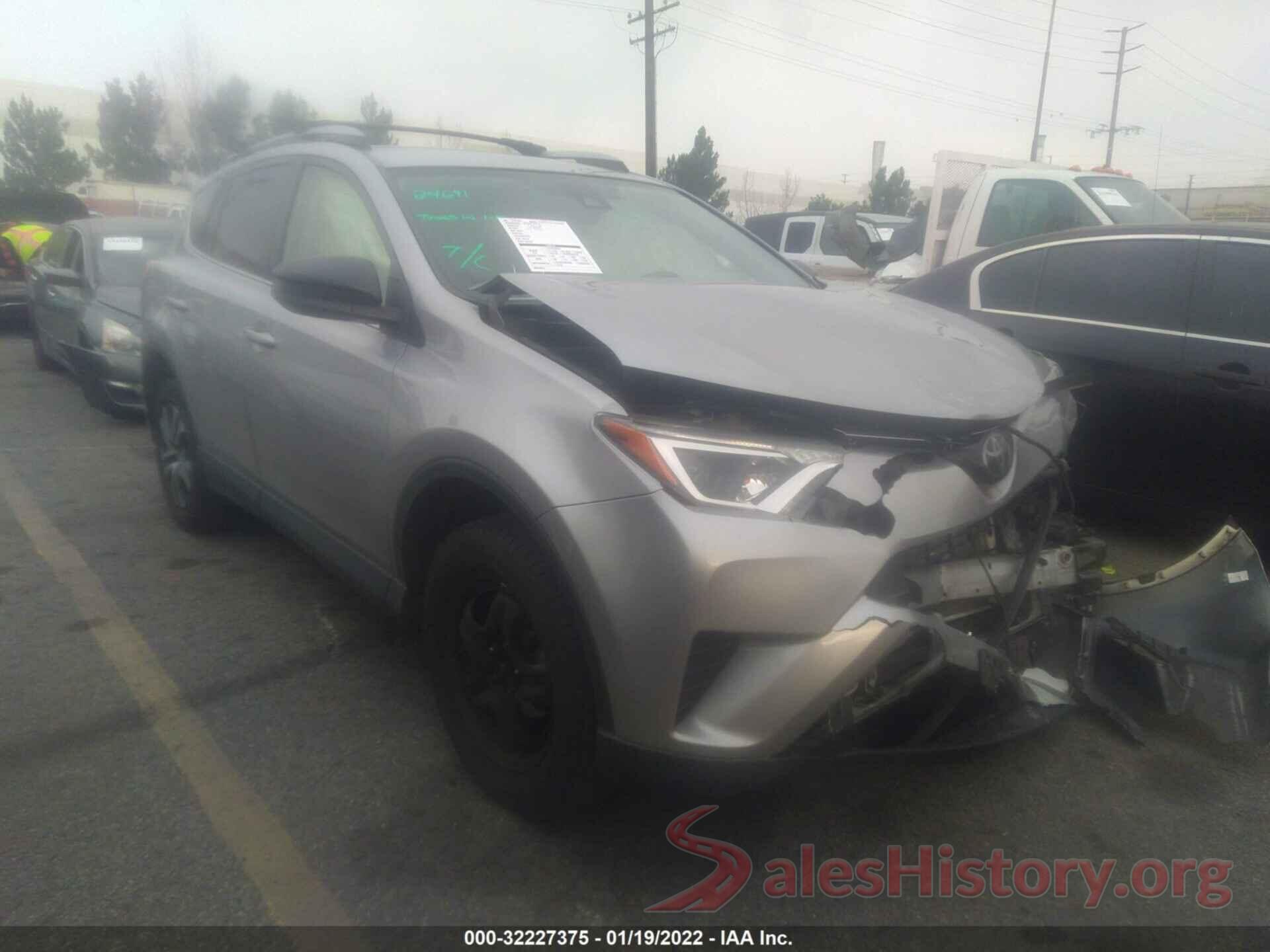 JTMZFREVXJJ171882 2018 TOYOTA RAV4