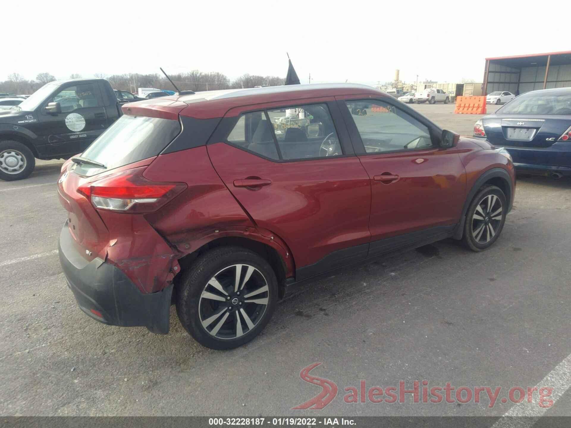 3N1CP5CU3KL564304 2019 NISSAN KICKS