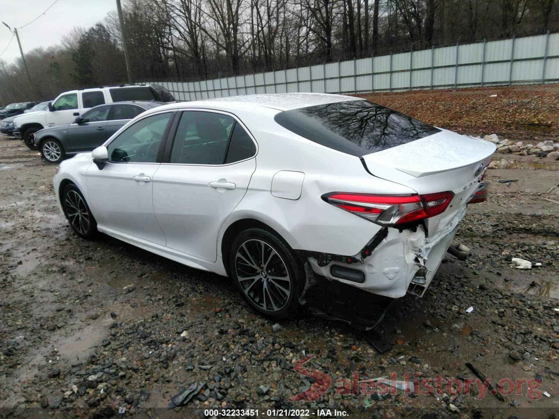 4T1B11HK7JU604376 2018 TOYOTA CAMRY