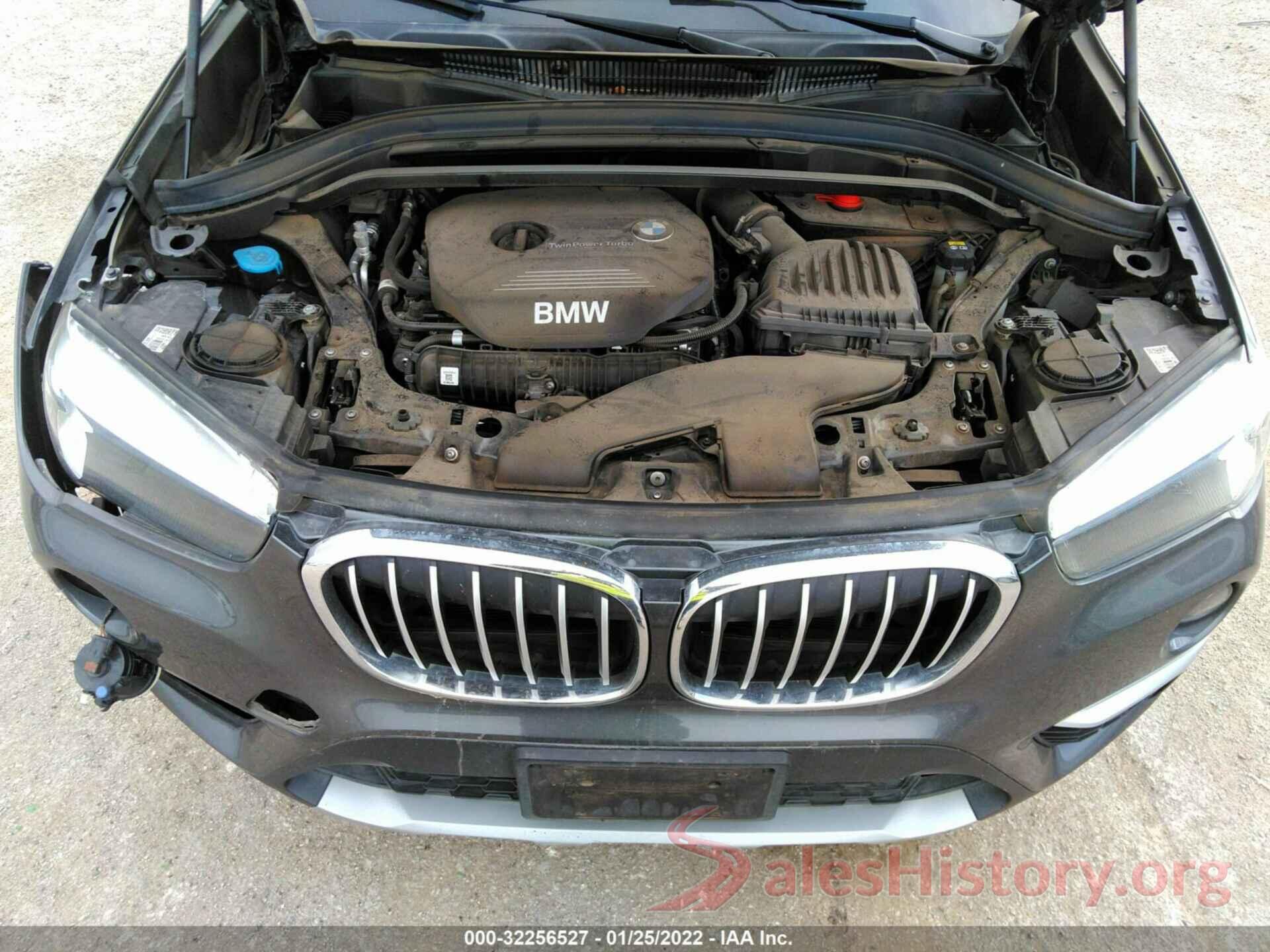 WBXHU7C33J5H45504 2018 BMW X1