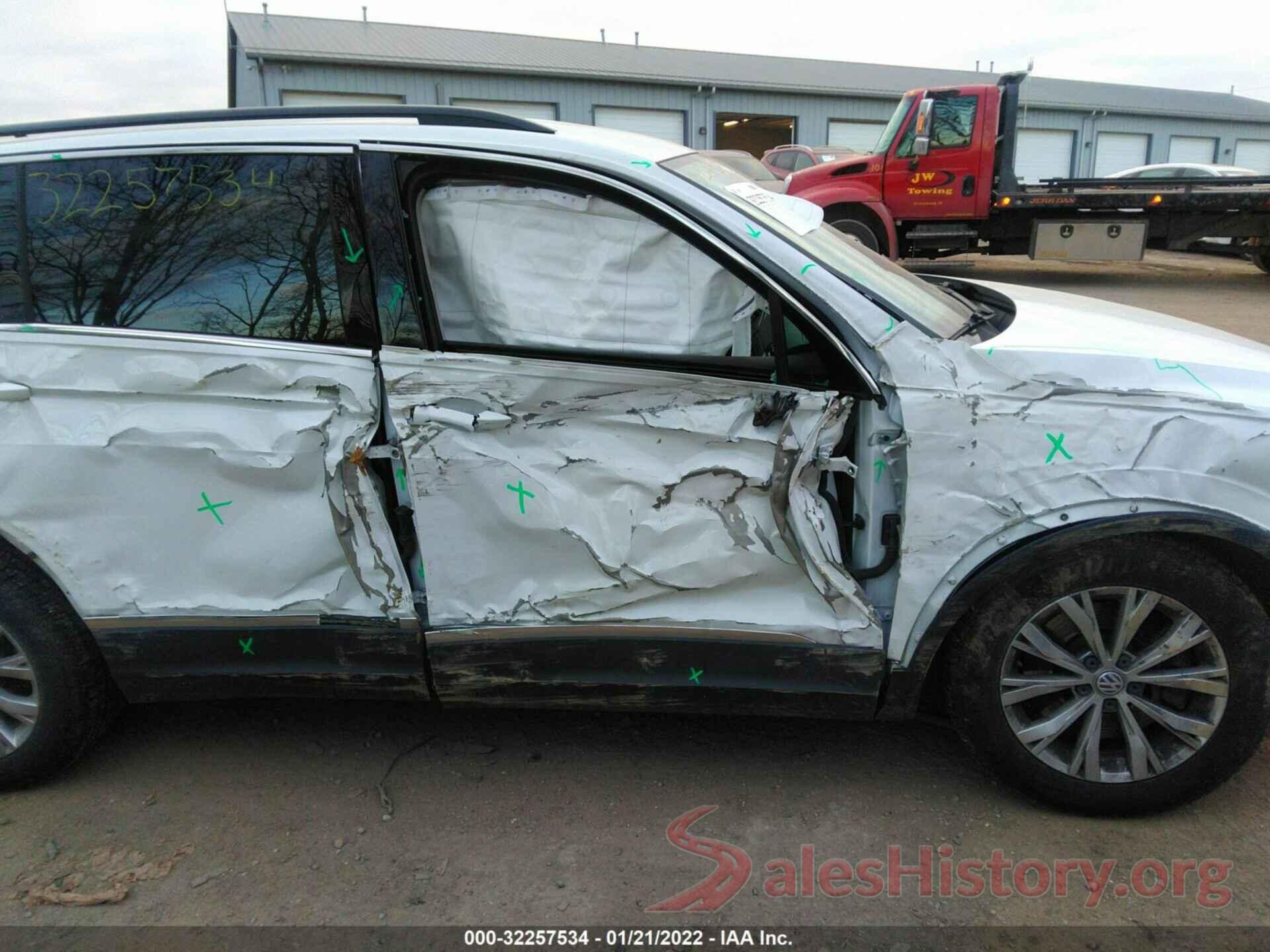 3VV2B7AX0JM153257 2018 VOLKSWAGEN TIGUAN