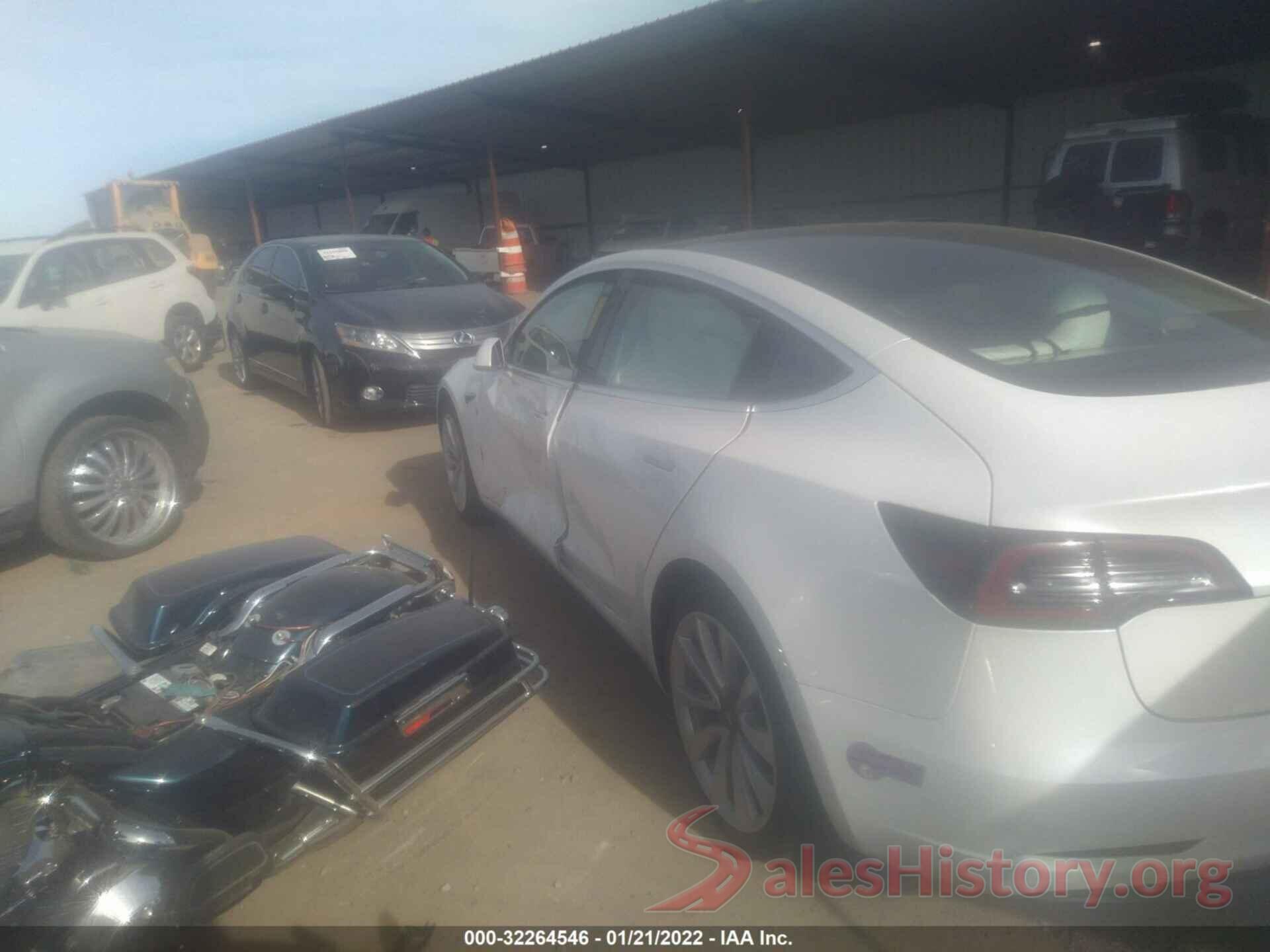 5YJ3E1EB3JF147530 2018 TESLA MODEL 3