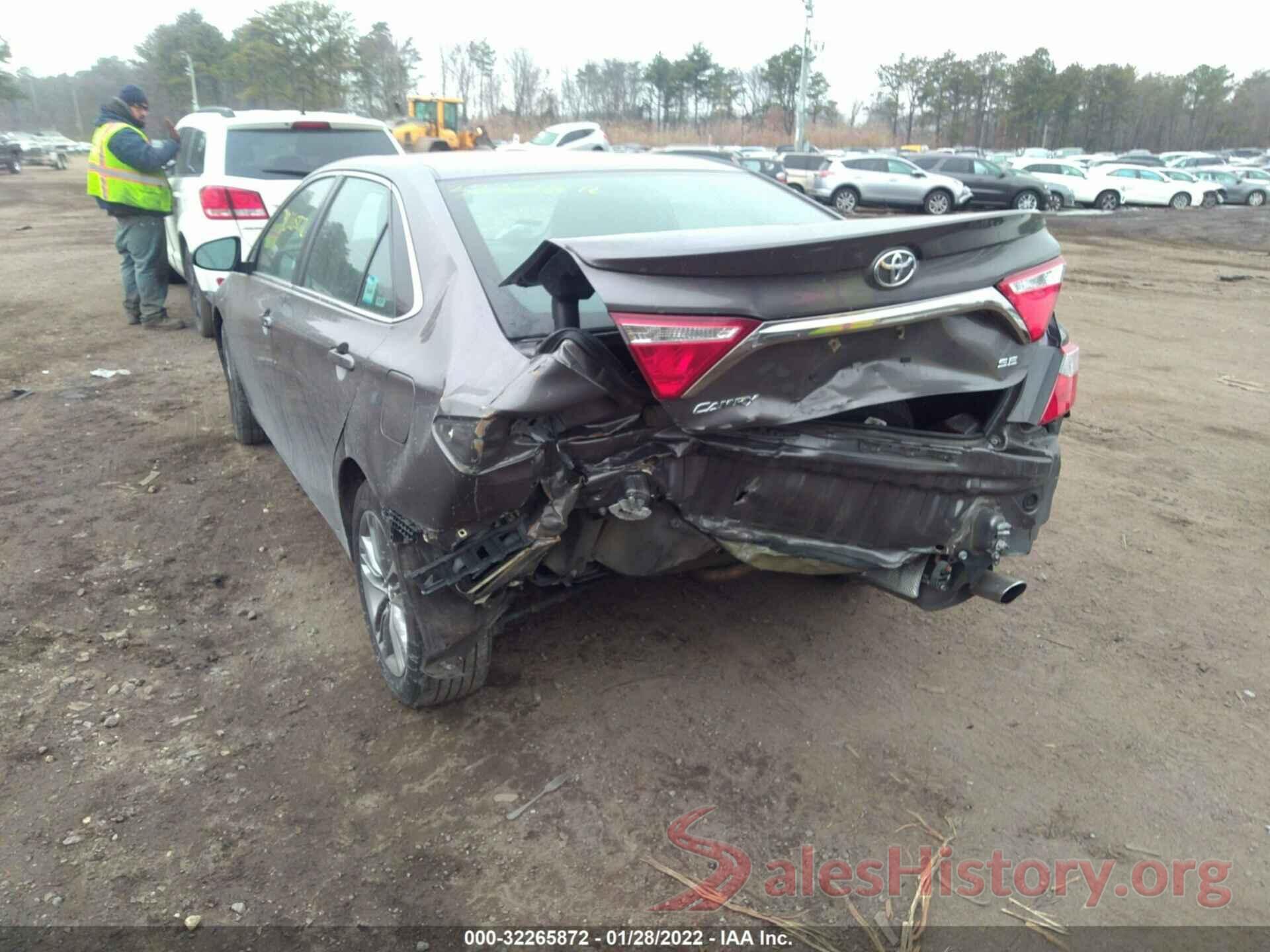 4T1BF1FK0HU388692 2017 TOYOTA CAMRY