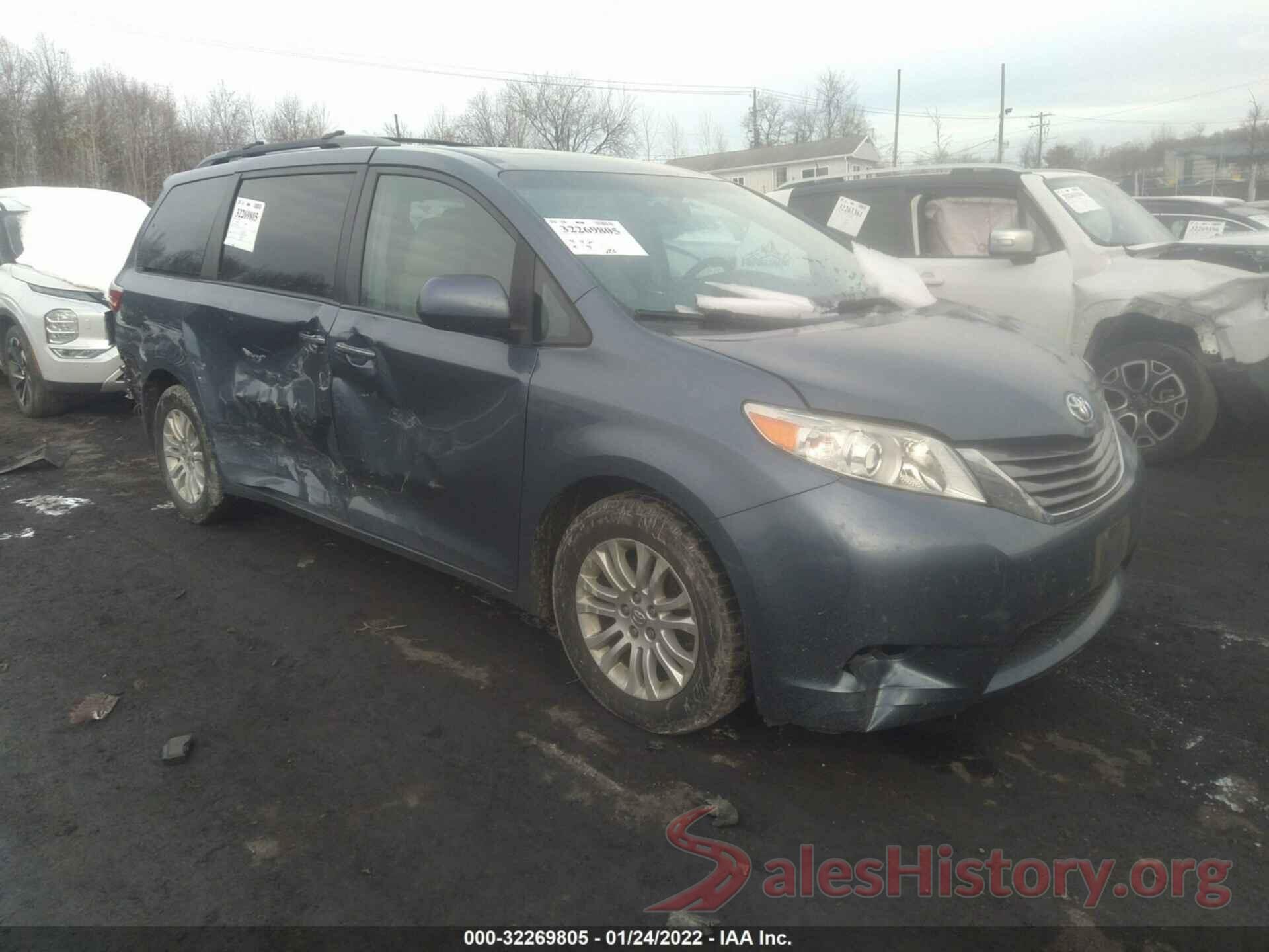 5TDYK3DC8FS631636 2015 TOYOTA SIENNA