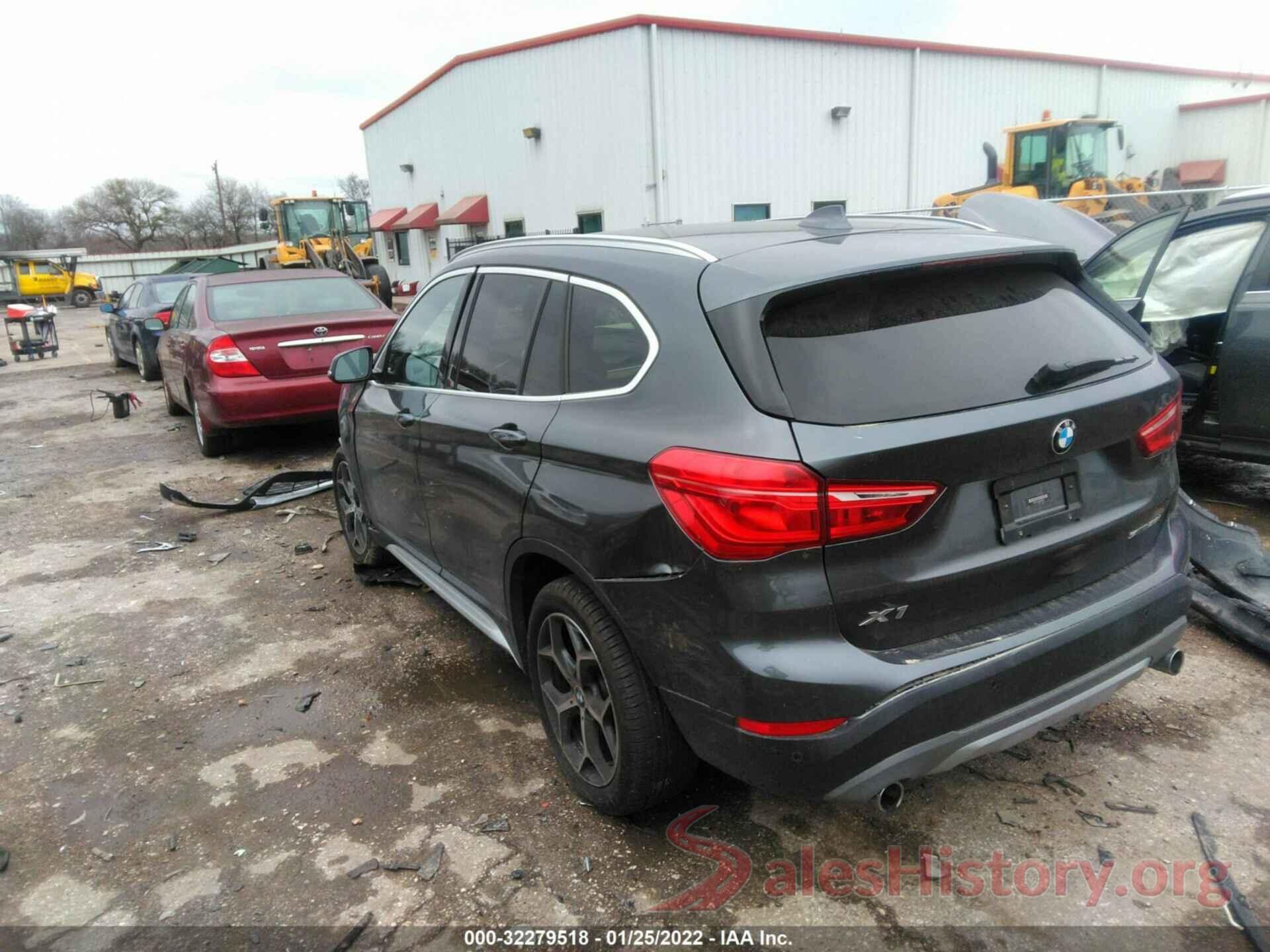 WBXHU7C52K3H44262 2019 BMW X1