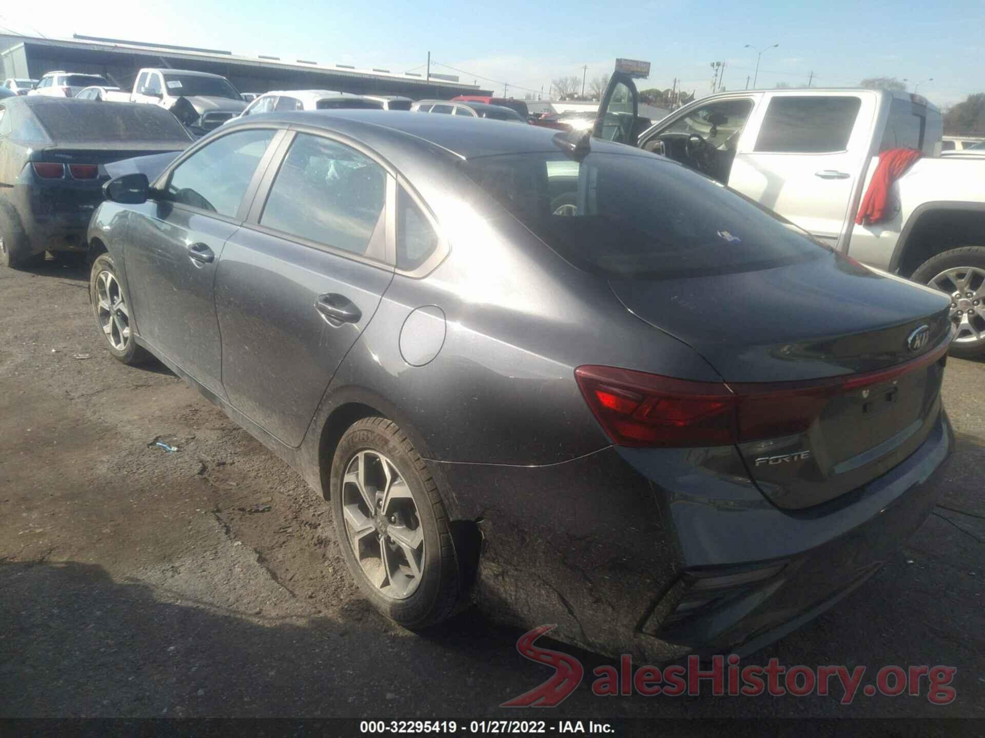 3KPF24AD5KE122893 2019 KIA FORTE