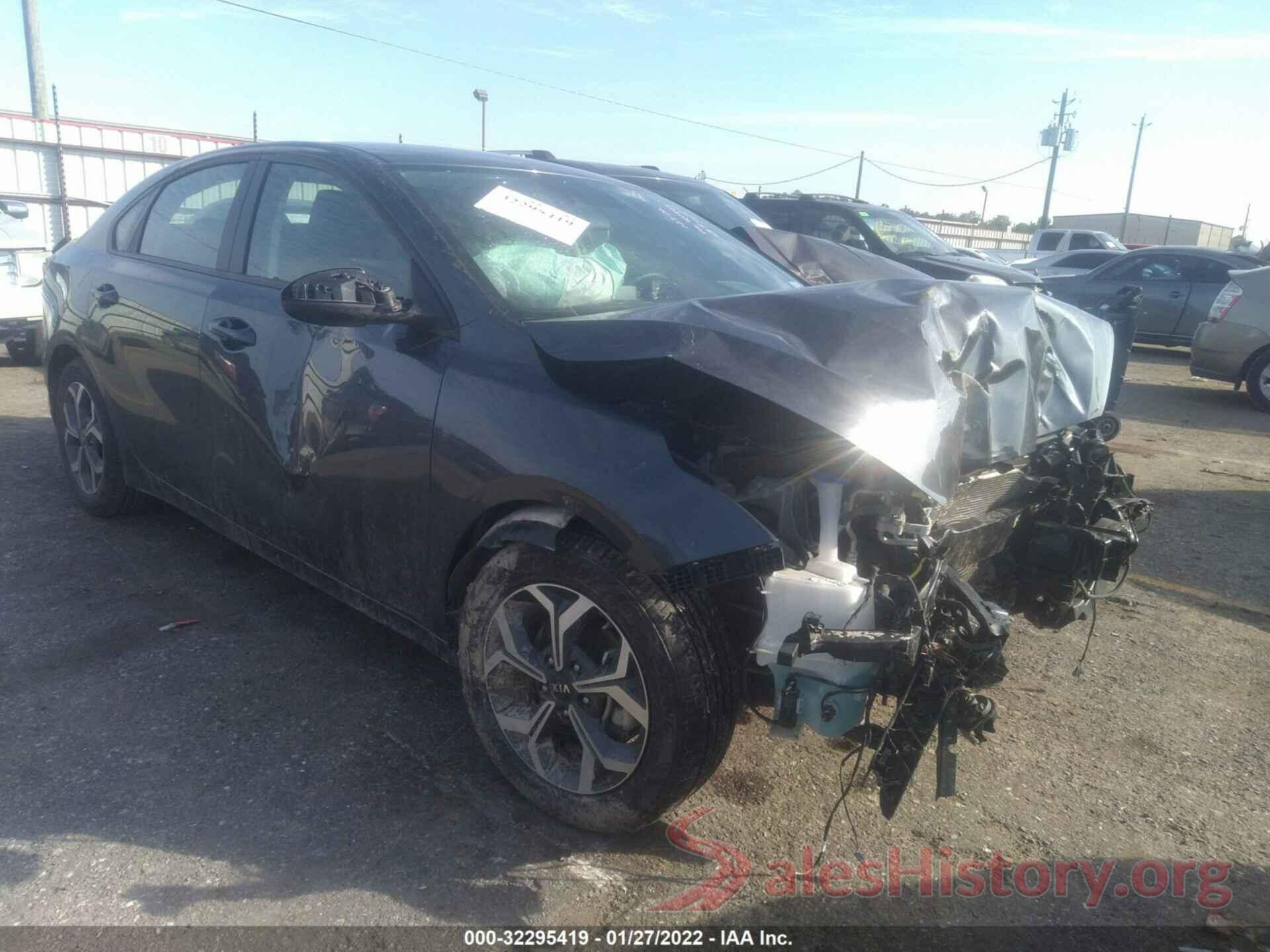 3KPF24AD5KE122893 2019 KIA FORTE