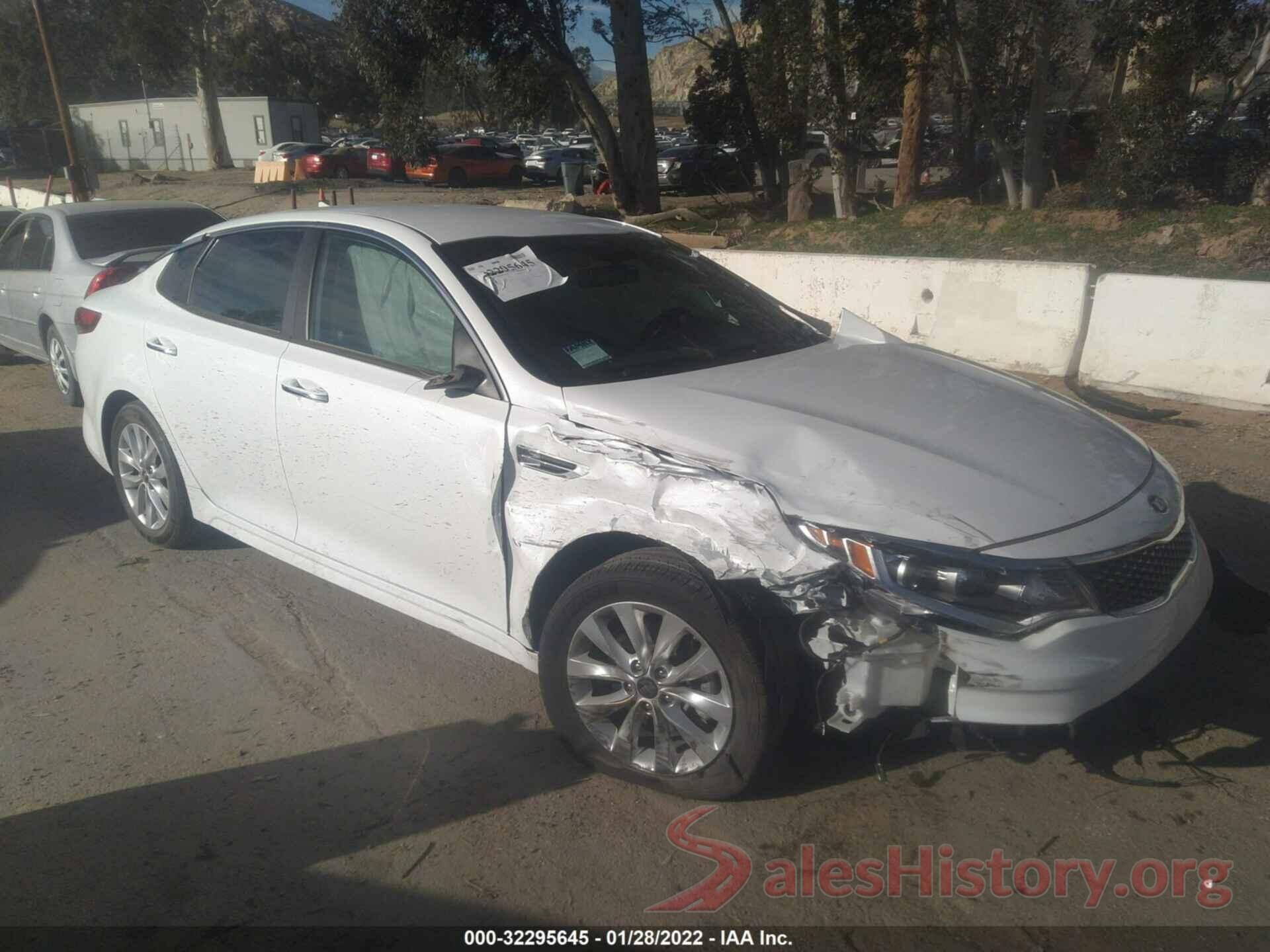 5XXGT4L3XJG262997 2018 KIA OPTIMA