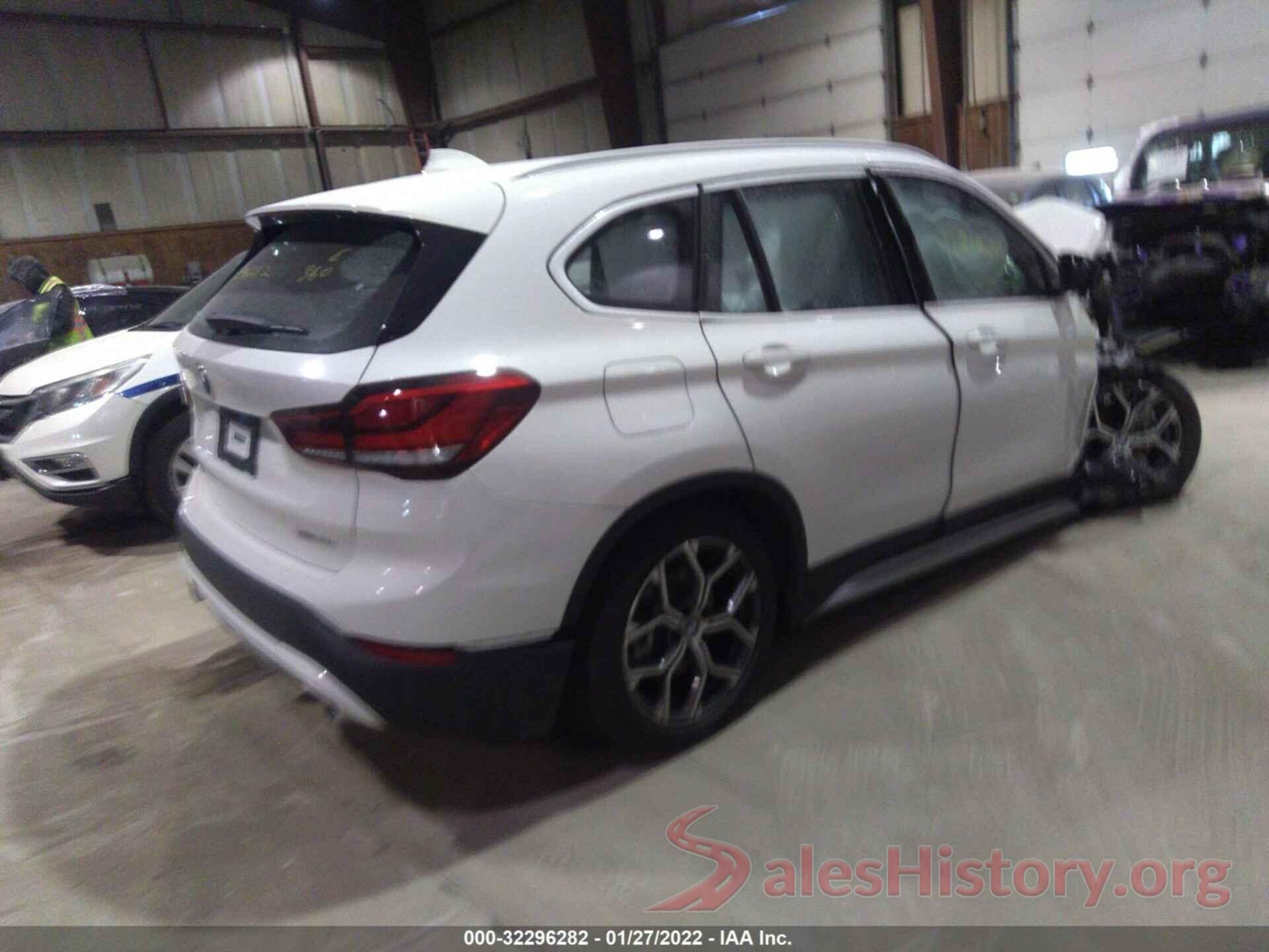 WBXJG9C0XM5S11086 2021 BMW X1