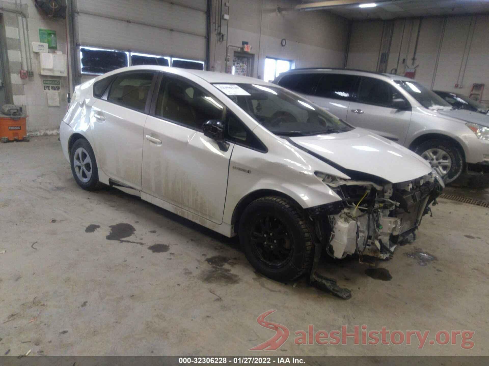 JTDKN3DU4E1757946 2014 TOYOTA PRIUS