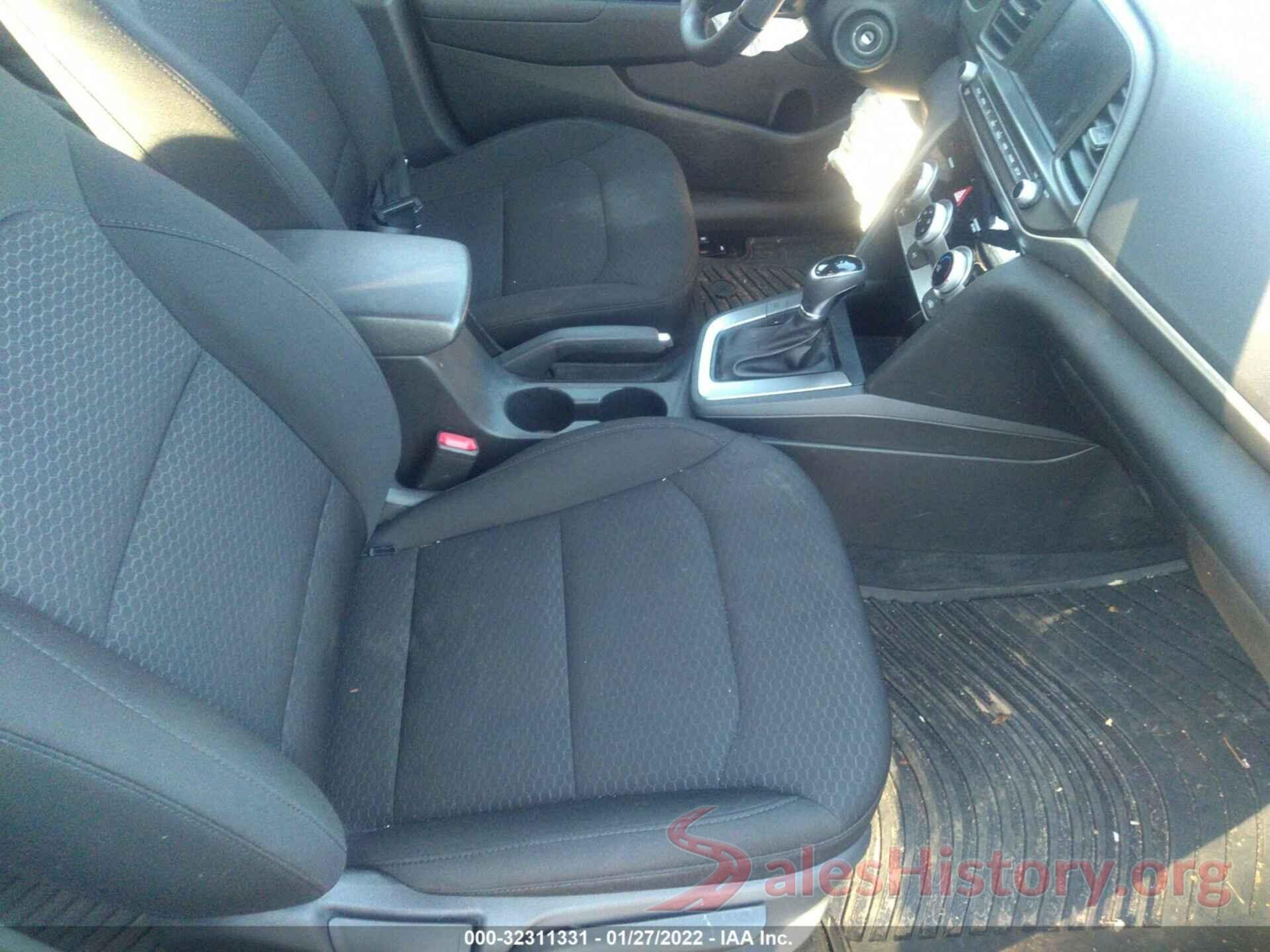 5NPD84LF4KH477327 2019 HYUNDAI ELANTRA