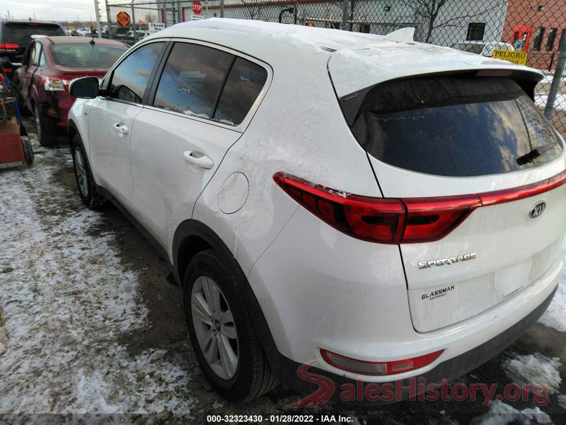 KNDPMCAC7J7464828 2018 KIA SPORTAGE