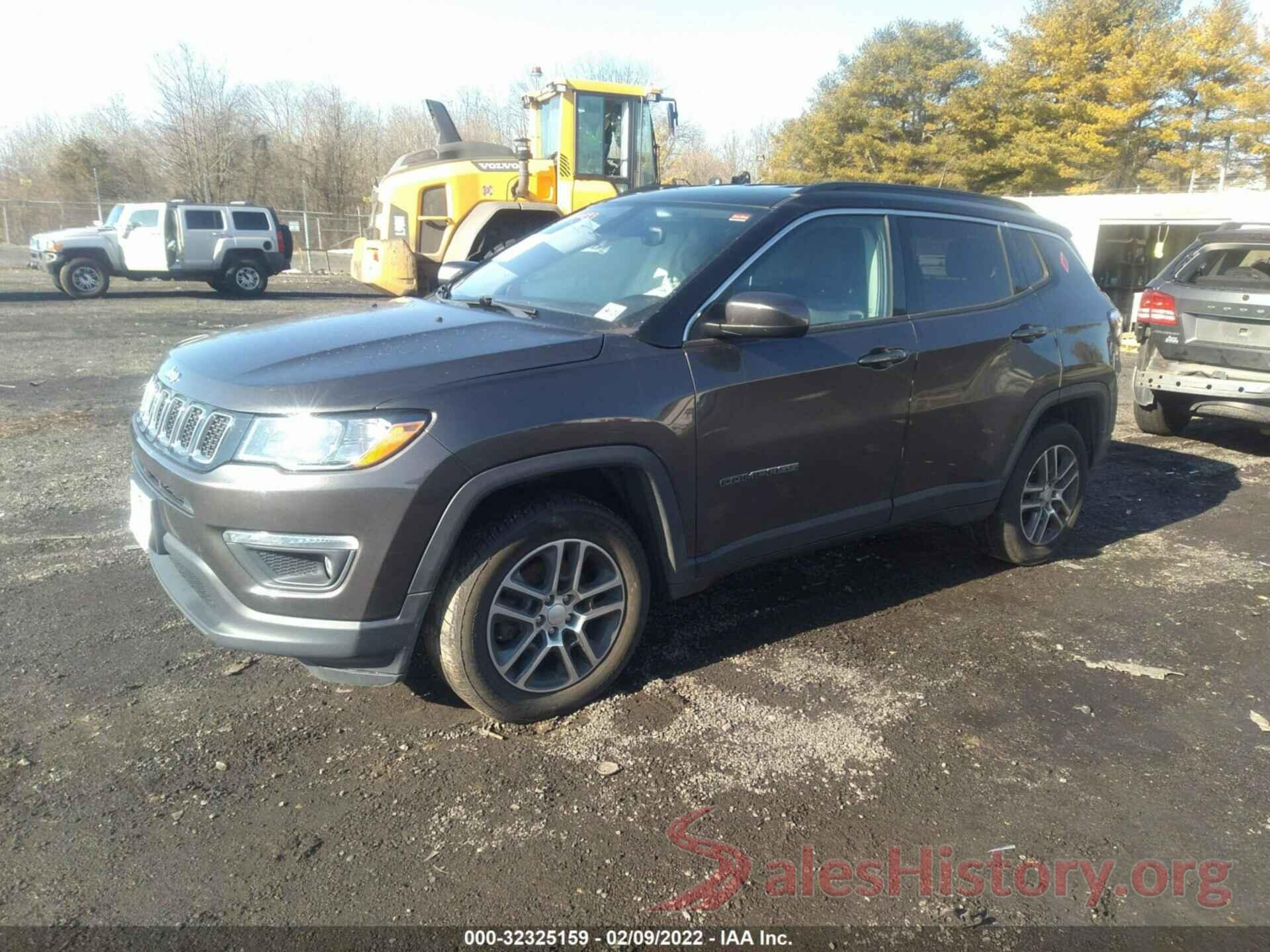 3C4NJDBB8JT402782 2018 JEEP COMPASS