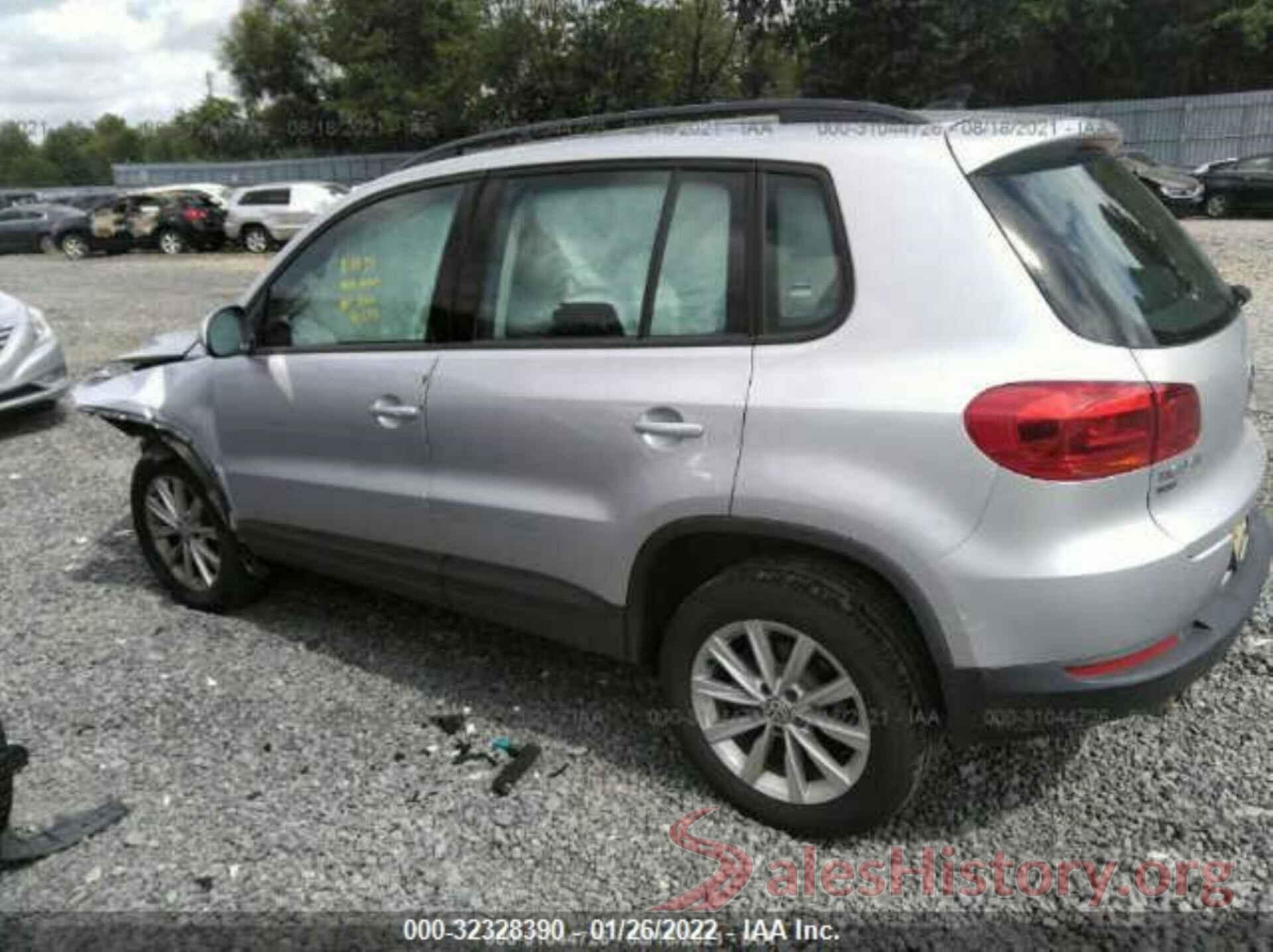 WVGBV7AX2HK051560 2017 VOLKSWAGEN TIGUAN