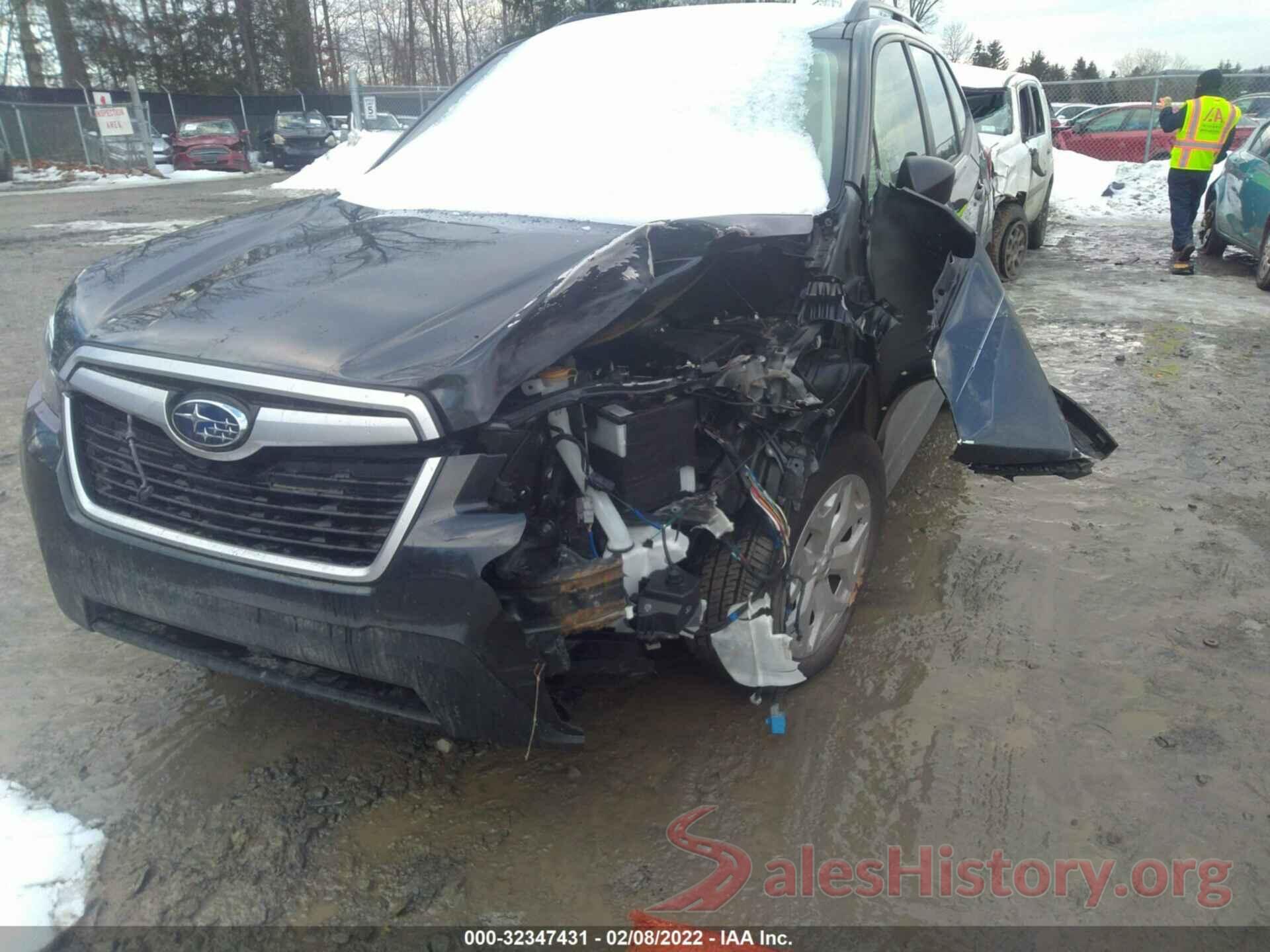 JF2SKACC8KH458020 2019 SUBARU FORESTER