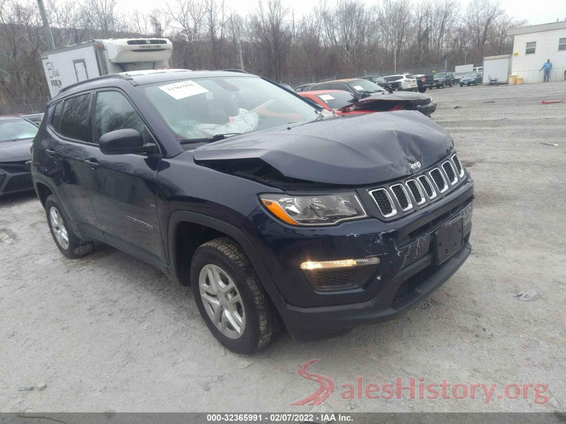 3C4NJDAB3JT479366 2018 JEEP COMPASS