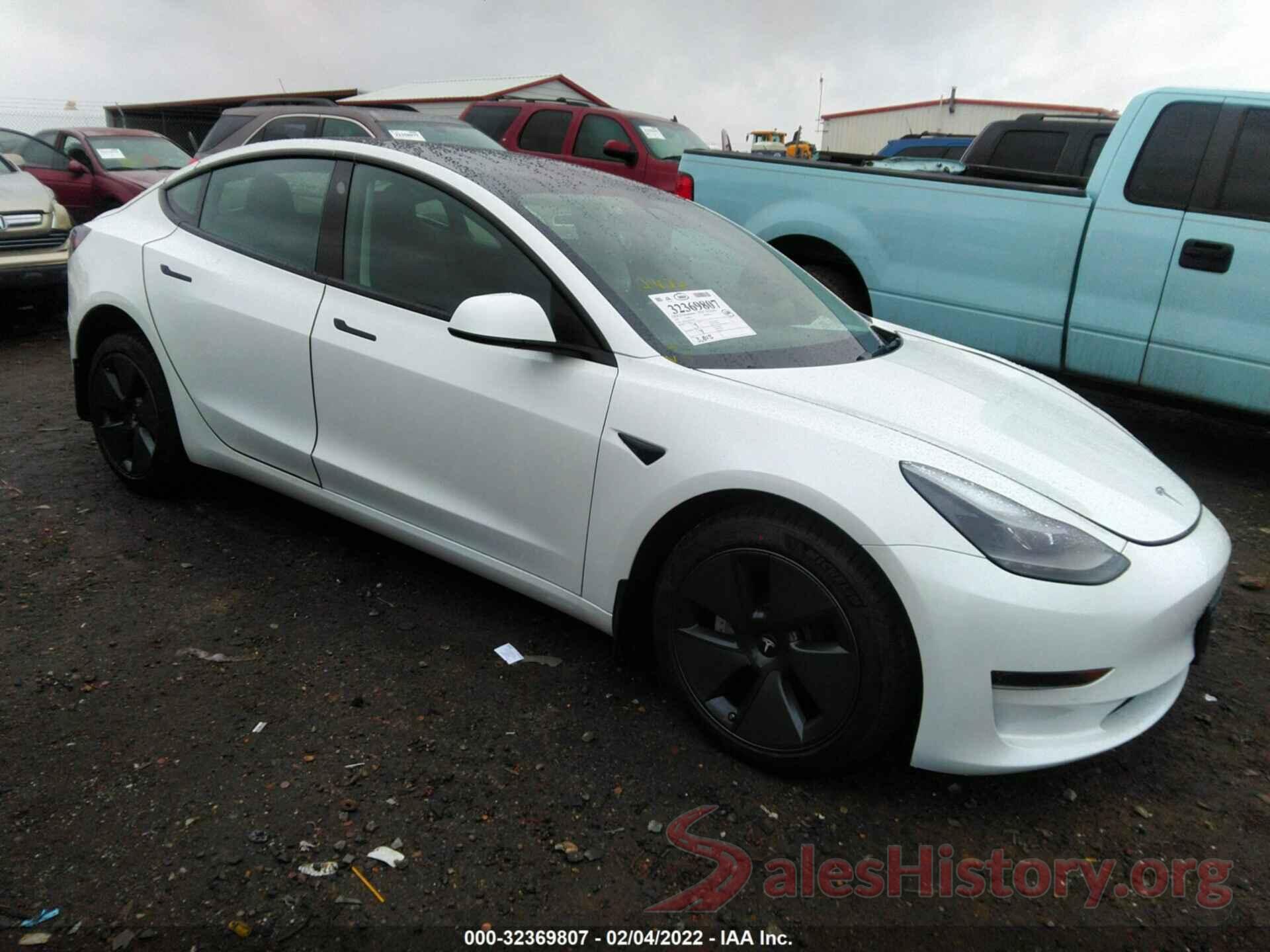 5YJ3E1EA8MF096389 2021 TESLA MODEL 3