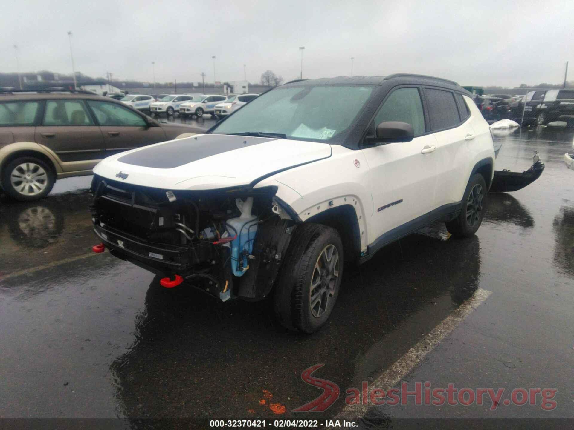 3C4NJDDB3KT639002 2019 JEEP COMPASS