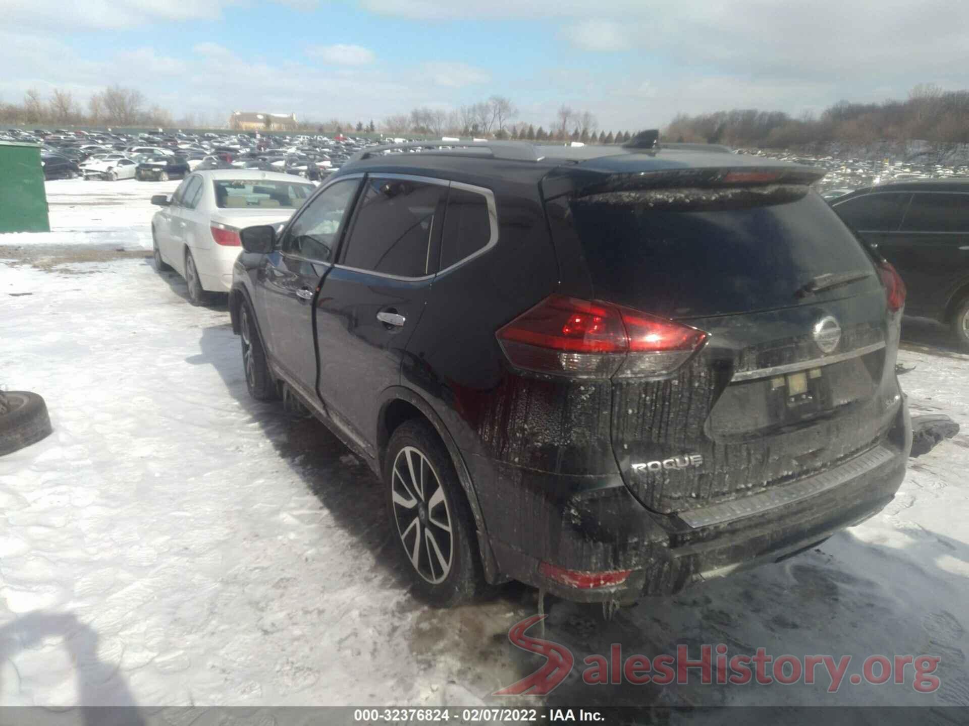 JN8AT2MV4JW354765 2018 NISSAN ROGUE