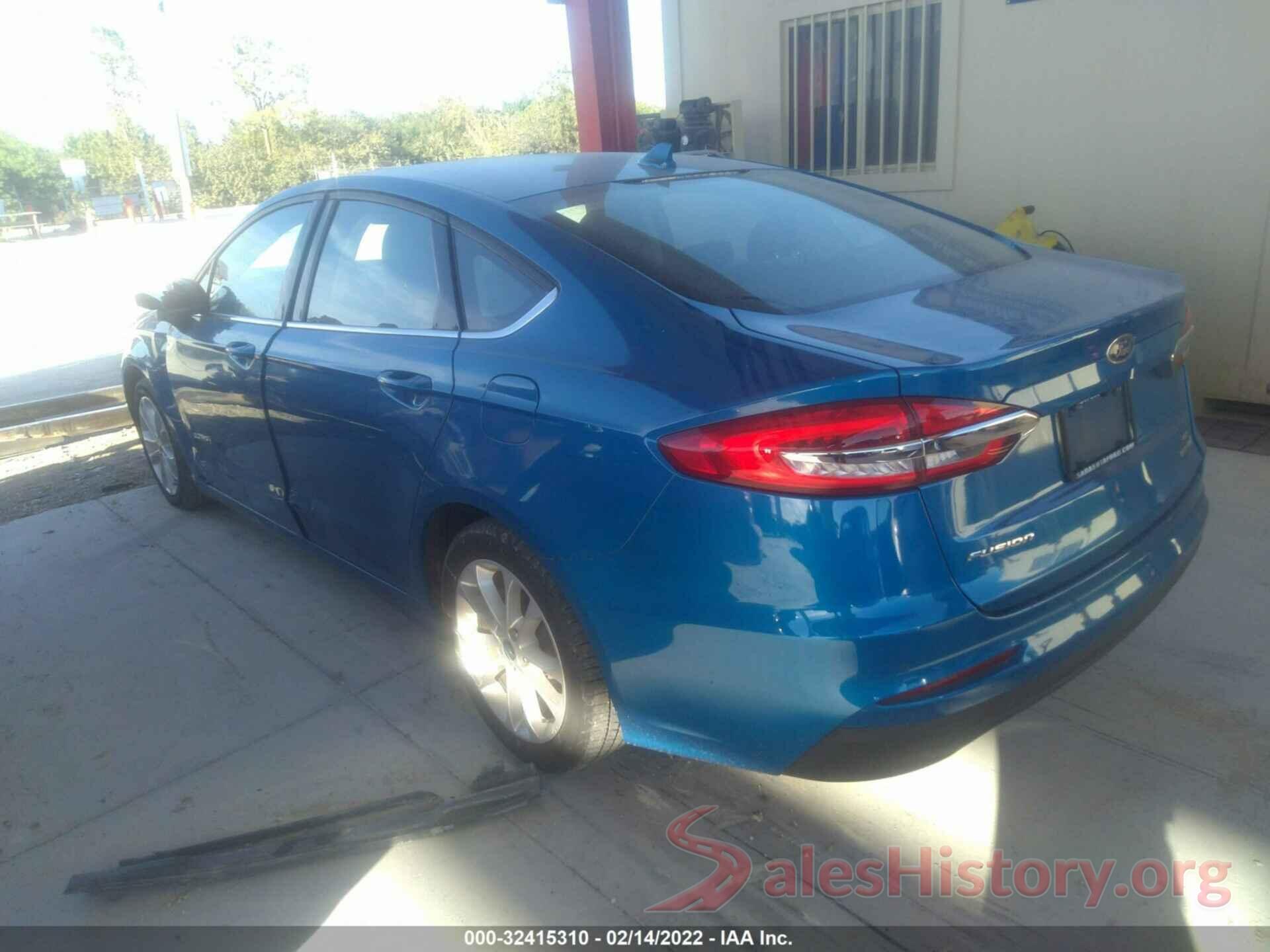 3FA6P0LU5KR127923 2019 FORD FUSION HYBRID