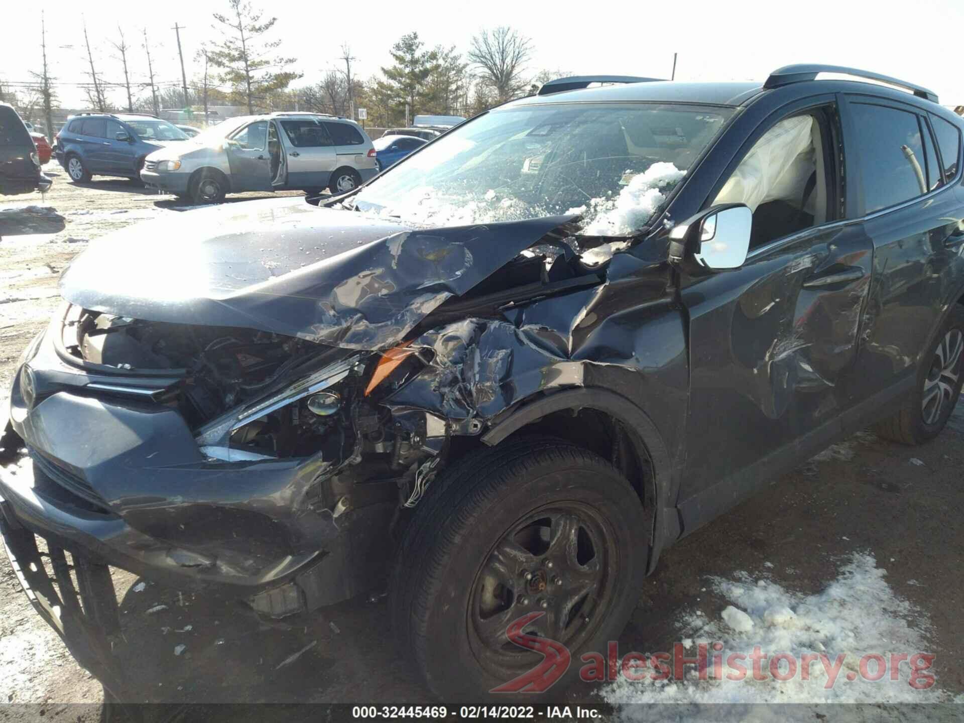 JTMBFREV2JJ721769 2018 TOYOTA RAV4