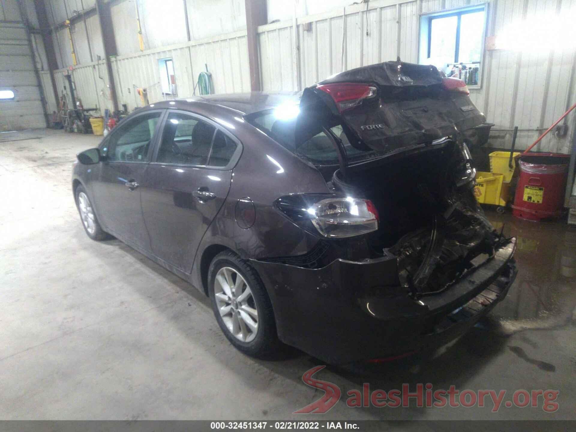 3KPFL4A75HE006867 2017 KIA FORTE