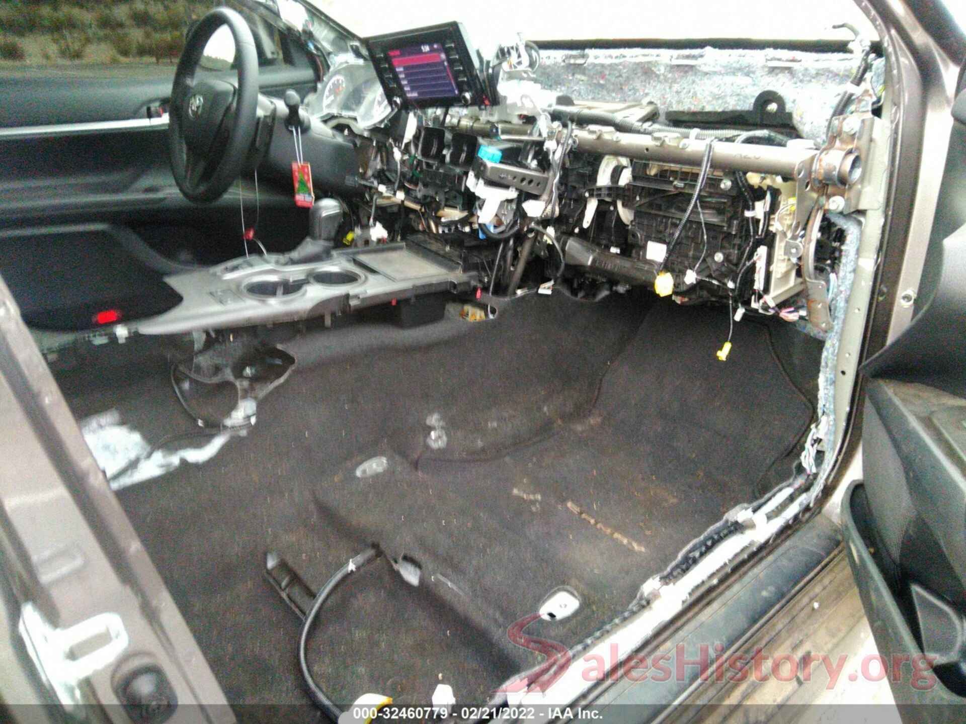 4T1T11BK1MU021884 2021 TOYOTA CAMRY