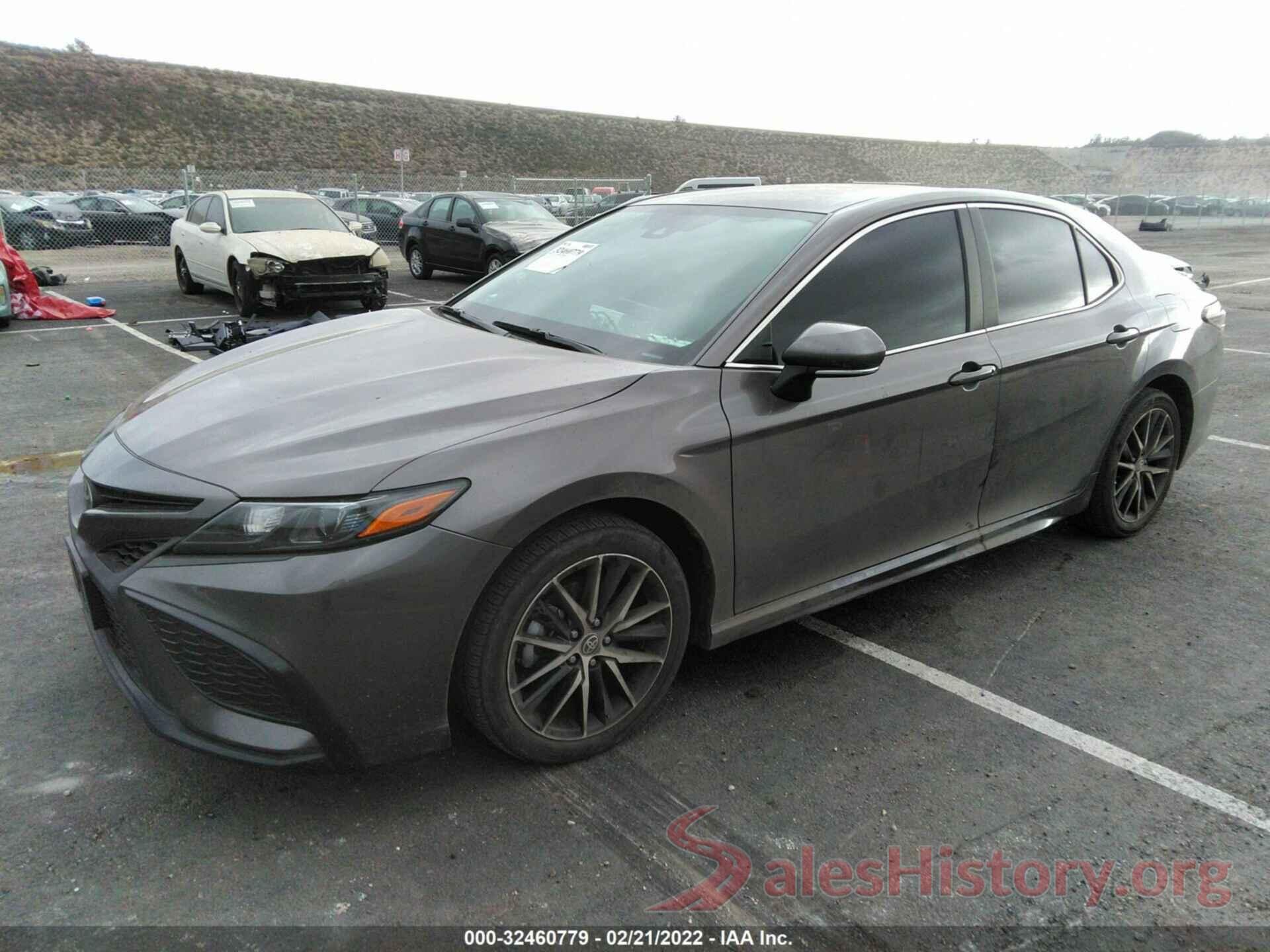 4T1T11BK1MU021884 2021 TOYOTA CAMRY