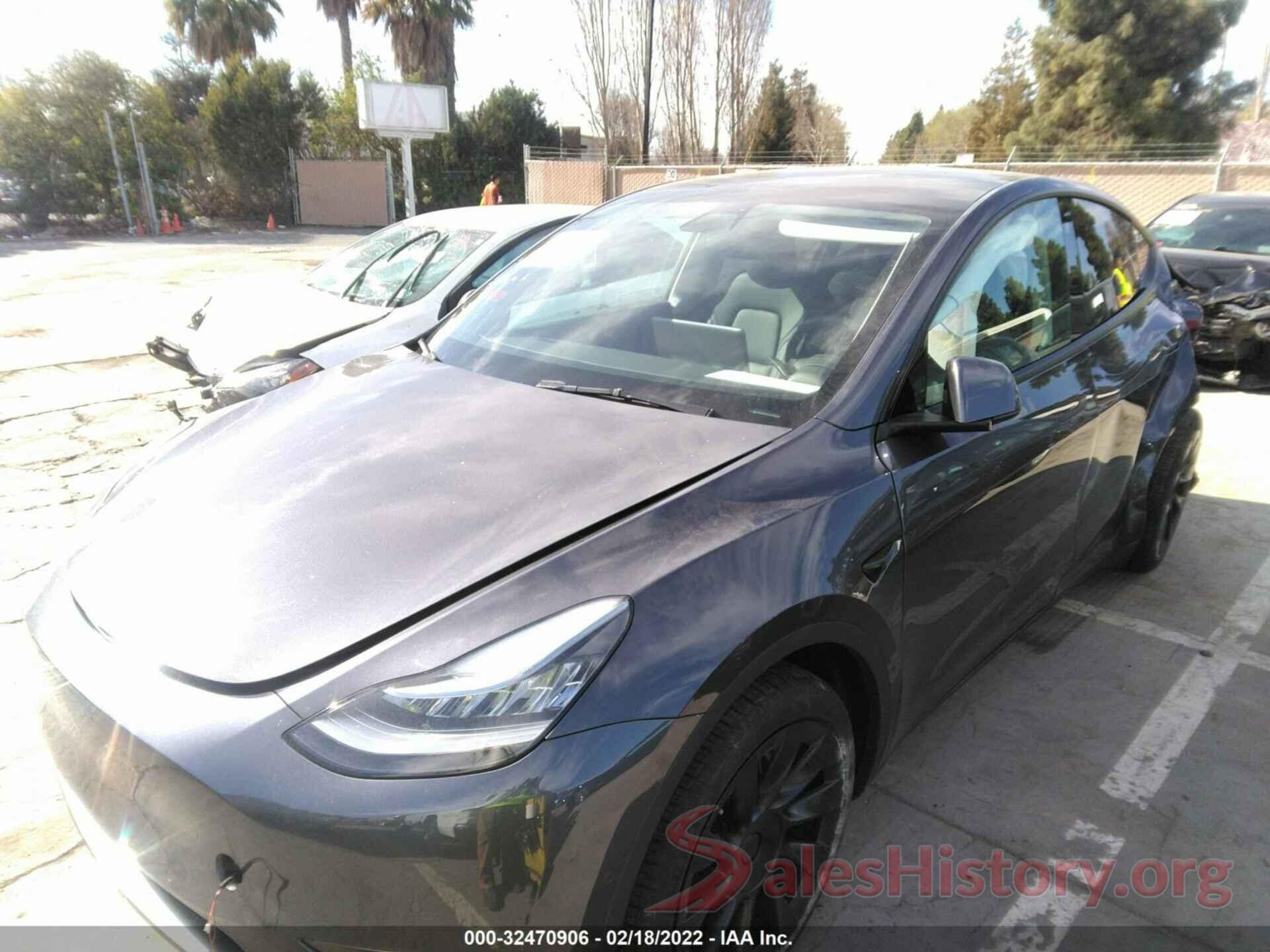 7SAYGDEE0NF342988 2022 TESLA MODEL Y