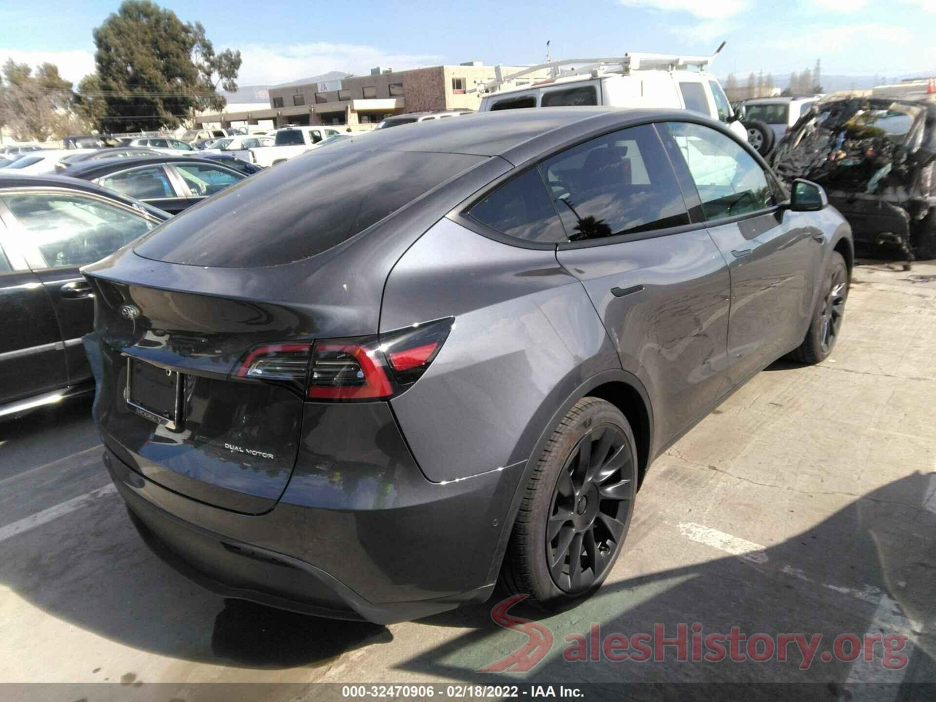 7SAYGDEE0NF342988 2022 TESLA MODEL Y