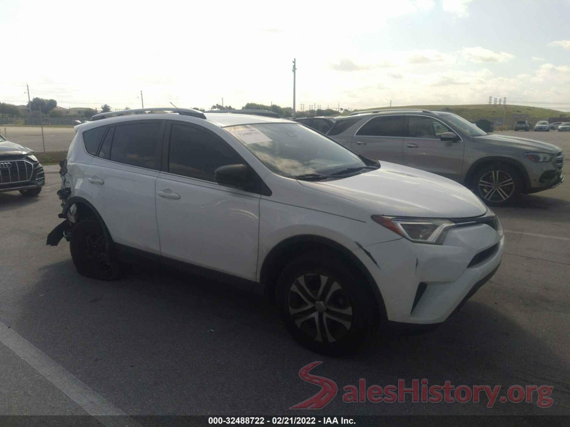 JTMZFREV4JJ156634 2018 TOYOTA RAV4