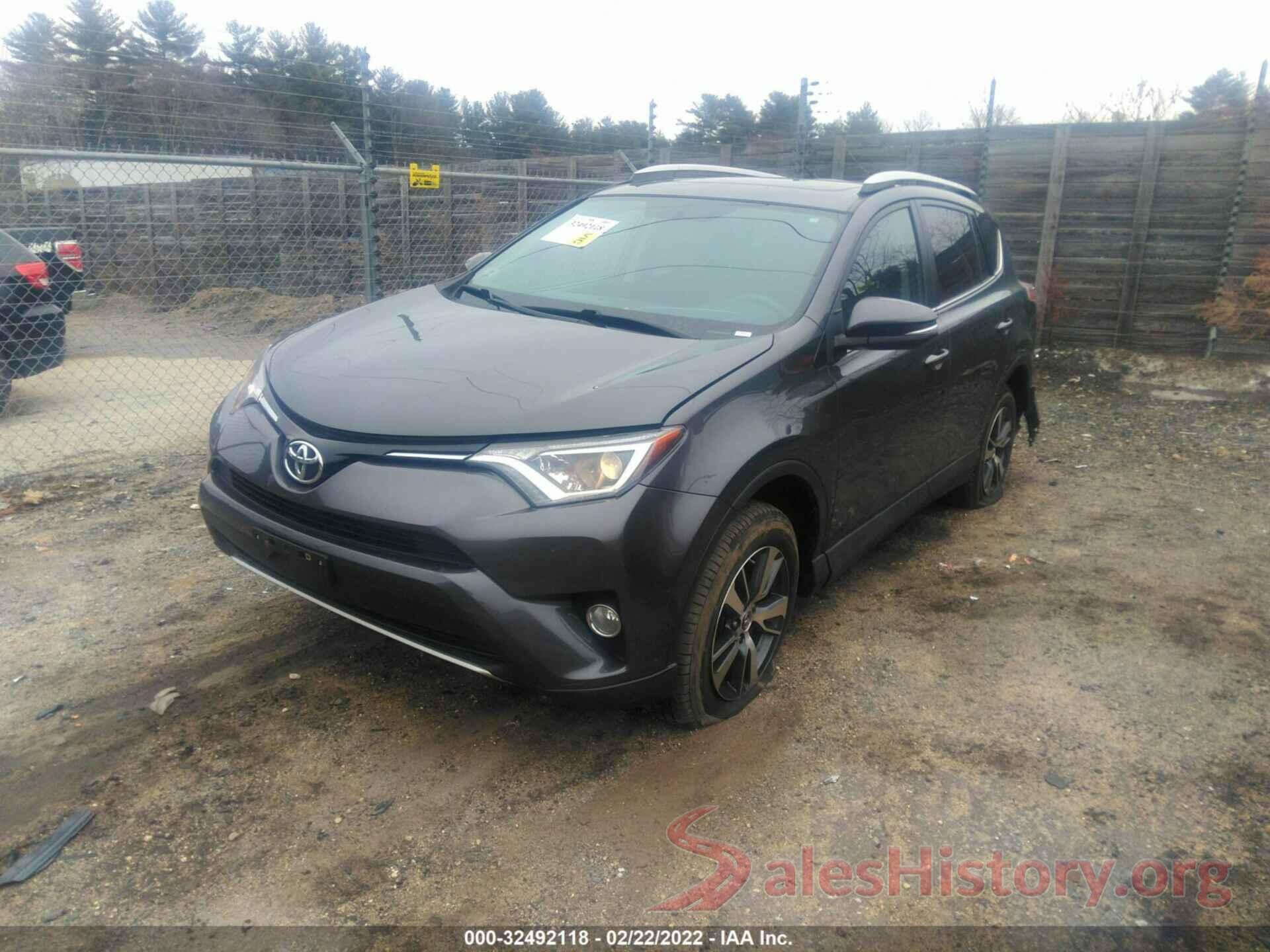 2T3RFREV2GW457798 2016 TOYOTA RAV4