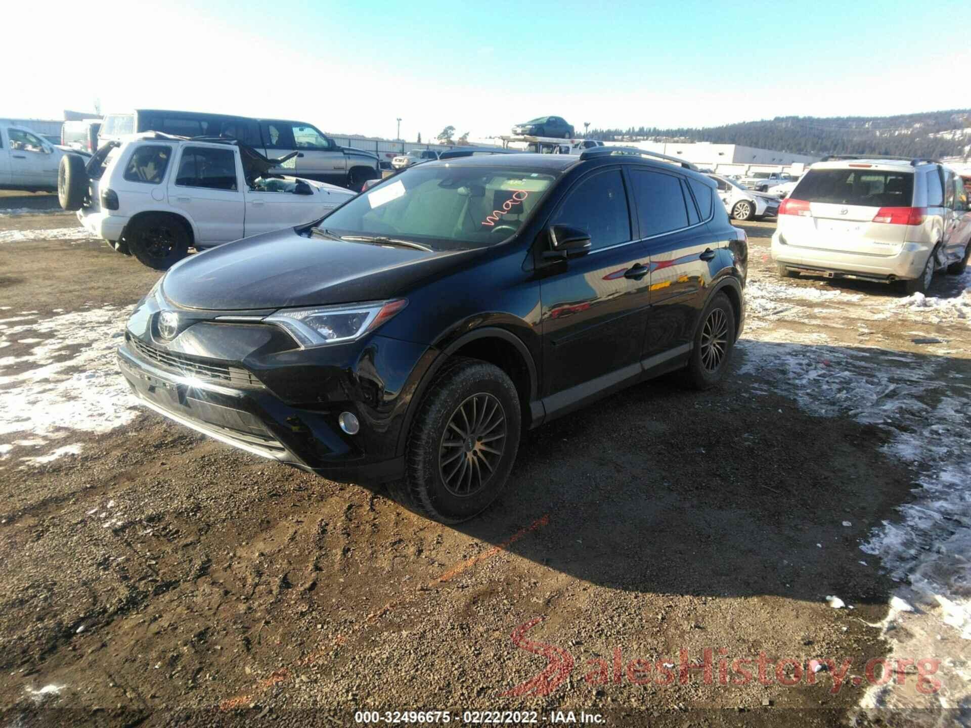 2T3RFREV8JW701915 2018 TOYOTA RAV4