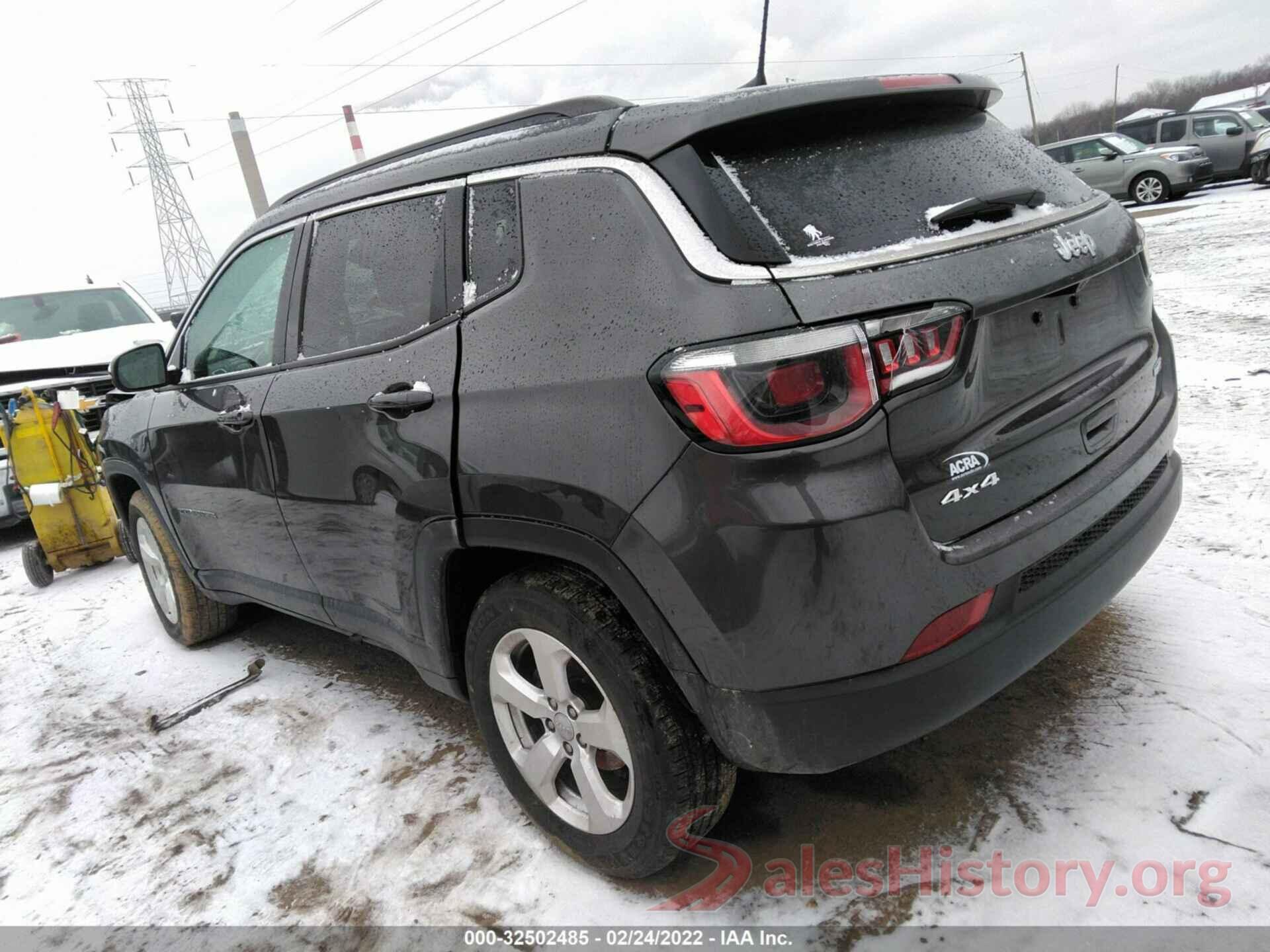 3C4NJDBB2JT264494 2018 JEEP COMPASS