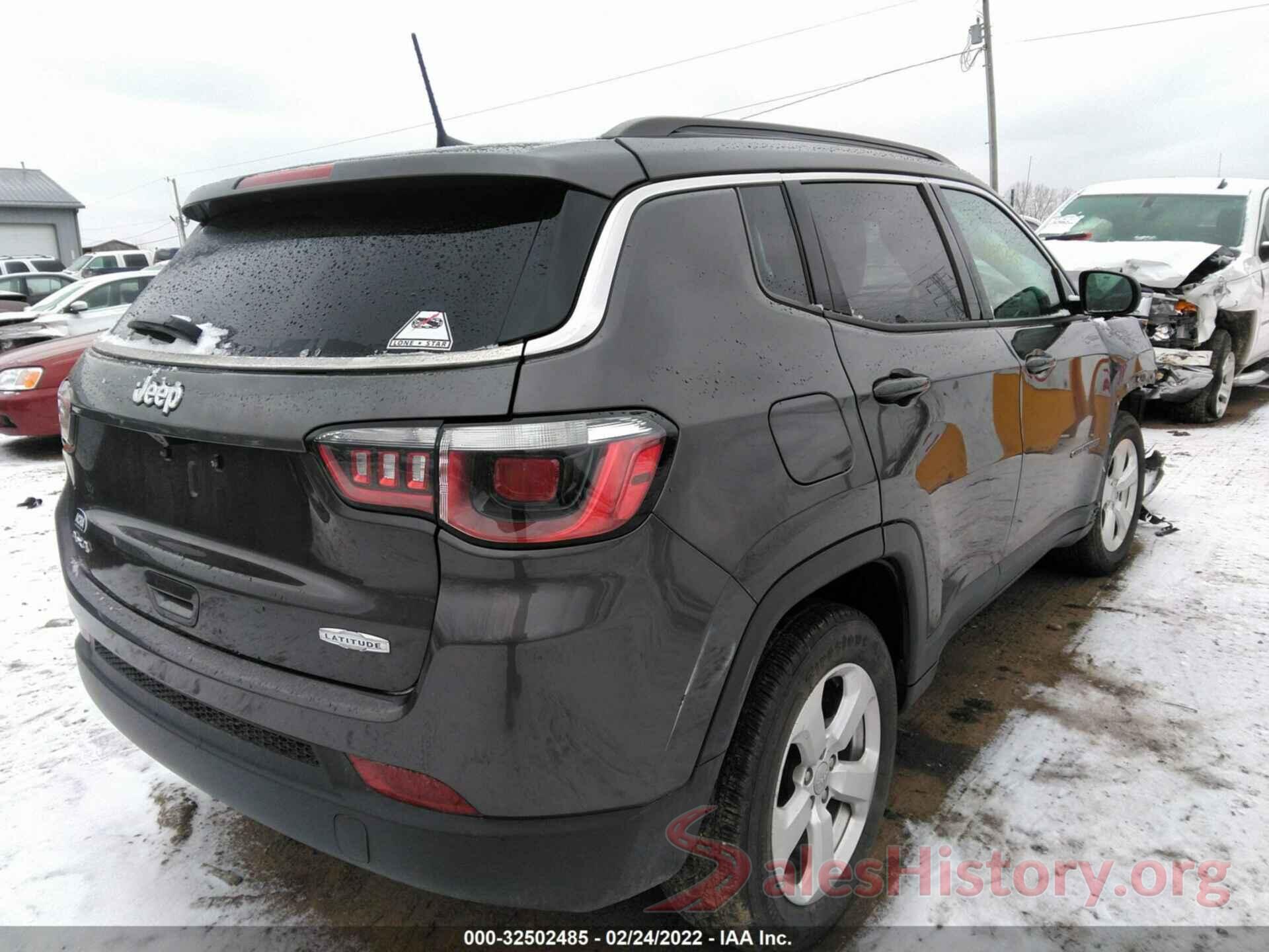 3C4NJDBB2JT264494 2018 JEEP COMPASS