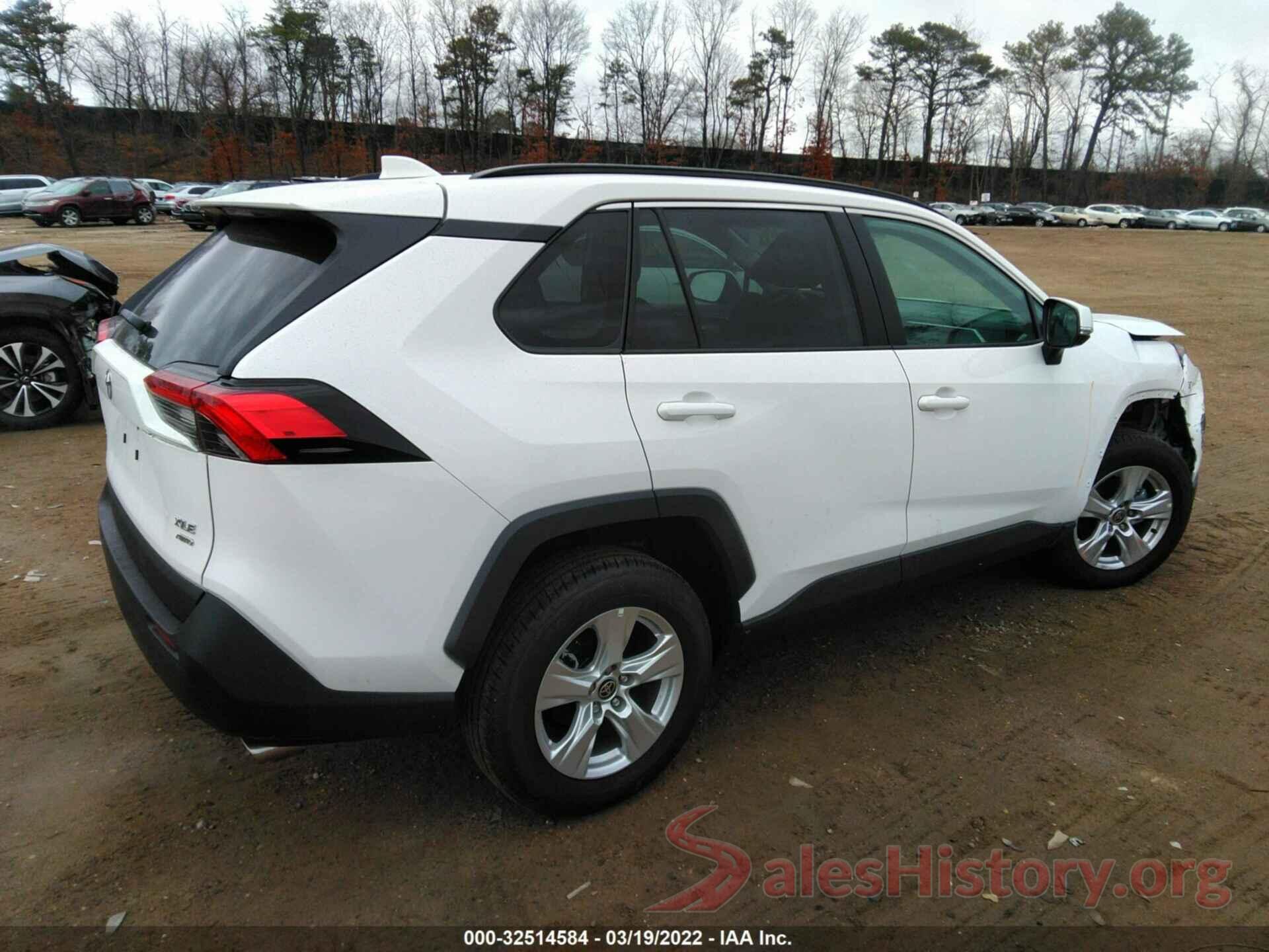 2T3P1RFV4MC235586 2021 TOYOTA RAV4