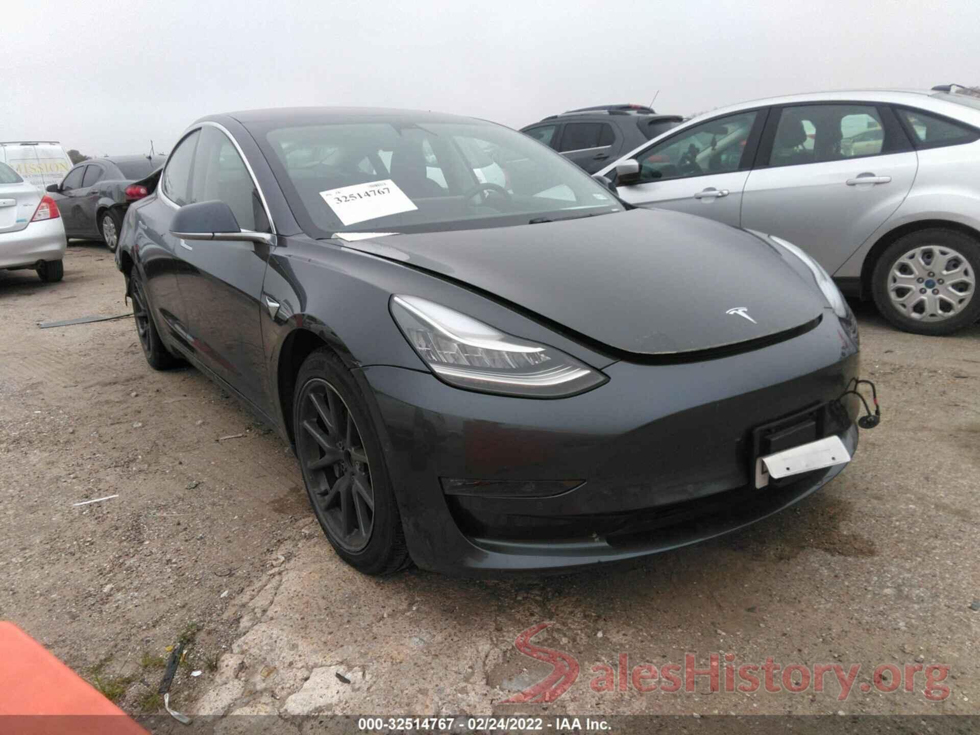 5YJ3E1EA3JF057947 2018 TESLA MODEL 3