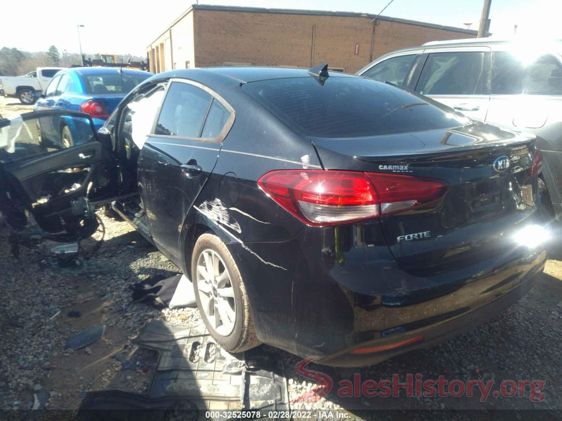 3KPFL4A70HE119853 2017 KIA FORTE