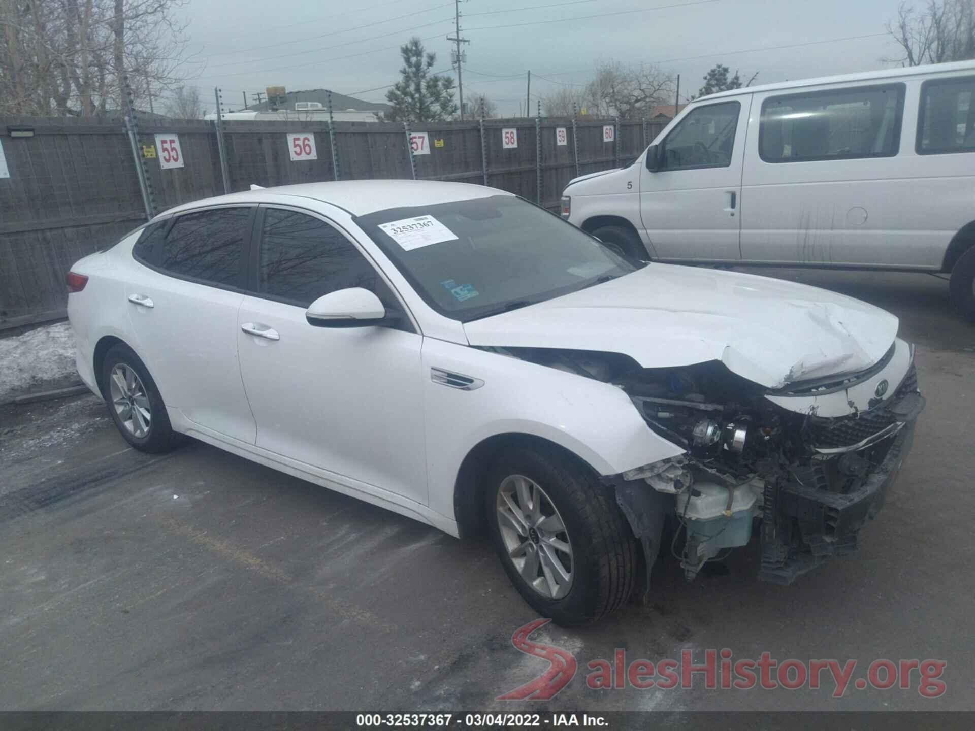 KNAGT4L31G5100654 2016 KIA OPTIMA