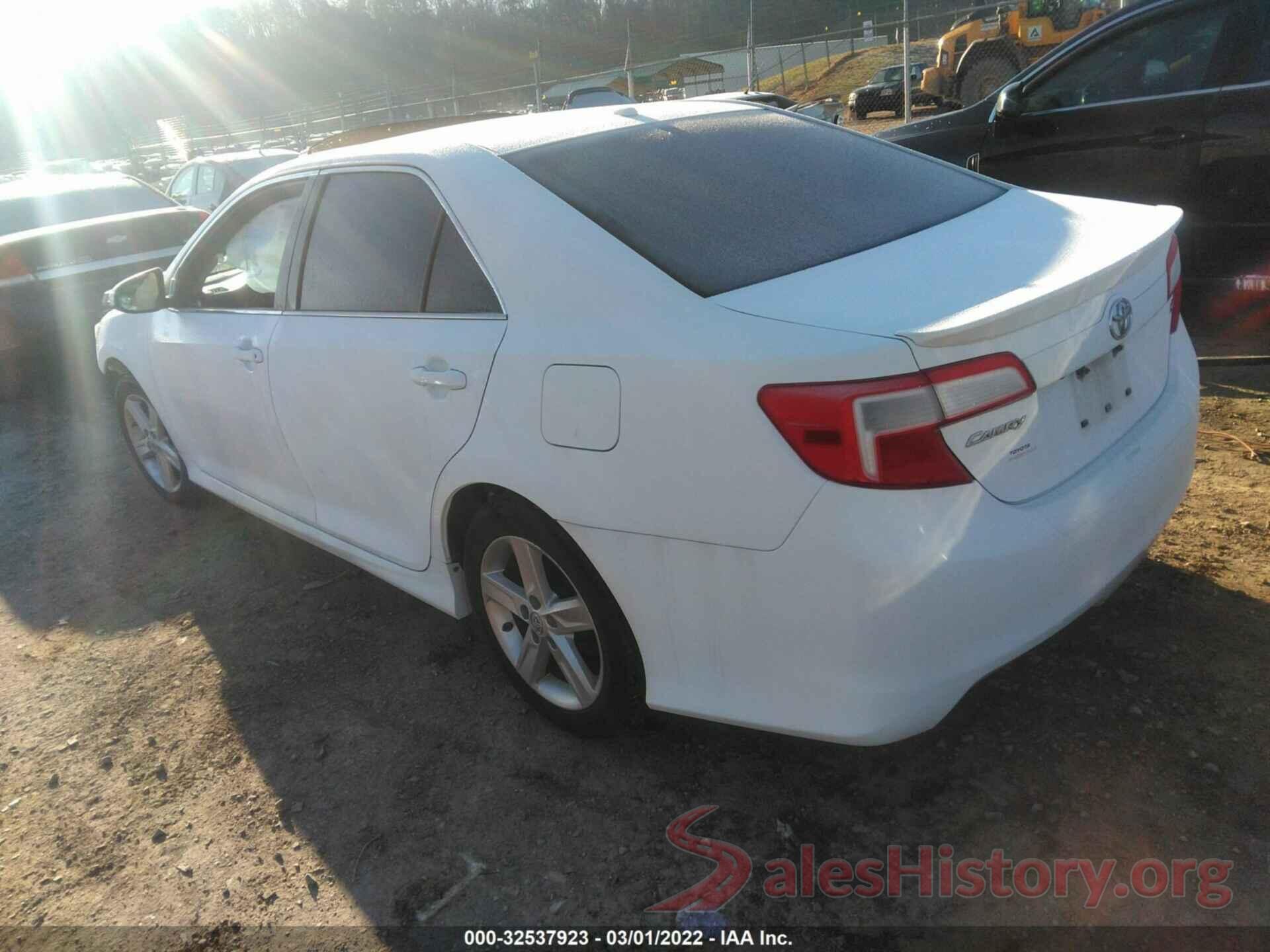 4T1BF1FKXDU262477 2013 TOYOTA CAMRY