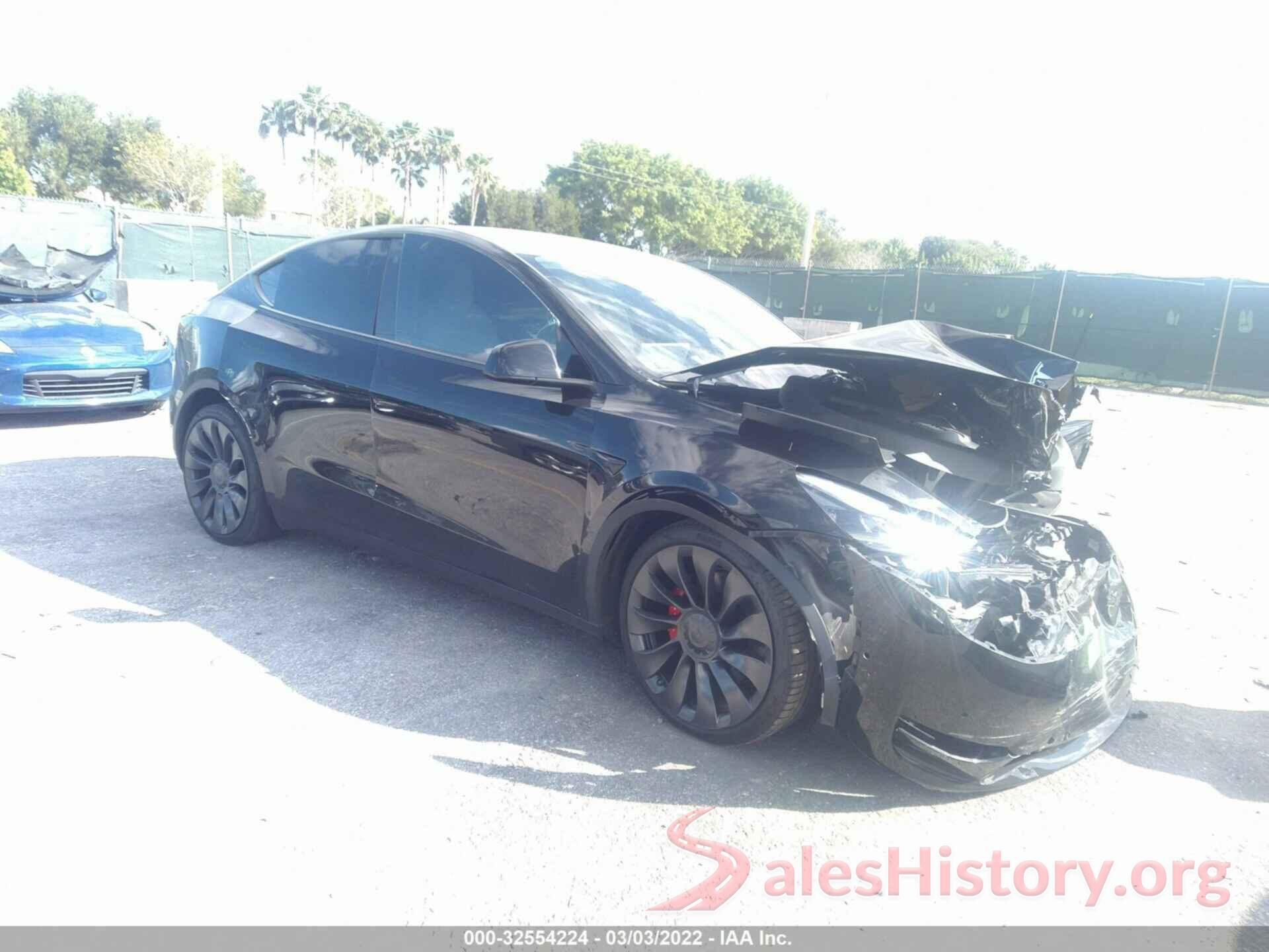 7SAYGDEF9NF312560 2022 TESLA MODEL Y