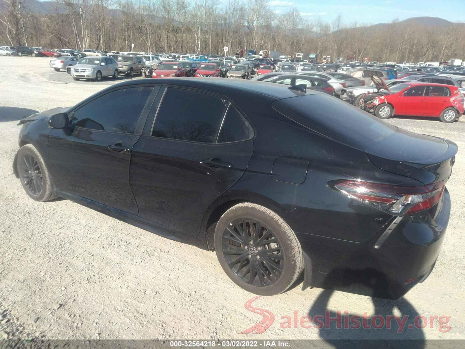 4T1G11BK7NU048395 2022 TOYOTA CAMRY