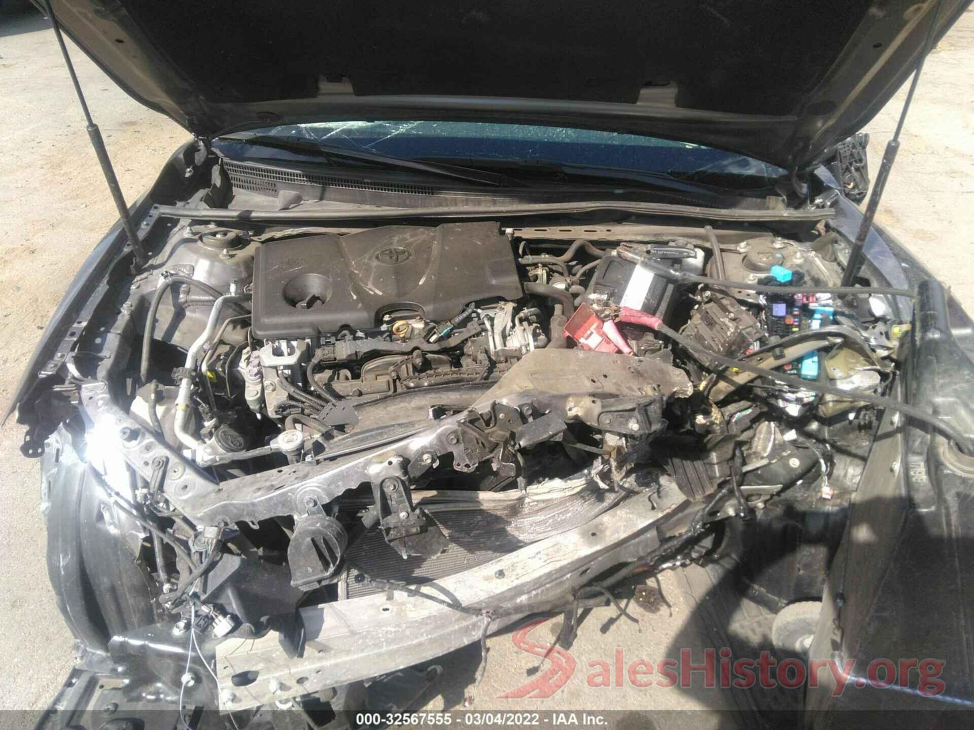 4T1B11HKXKU265677 2019 TOYOTA CAMRY