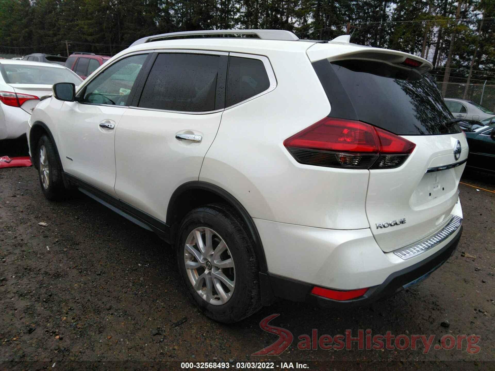 5N1ET2MV6JC846627 2018 NISSAN ROGUE