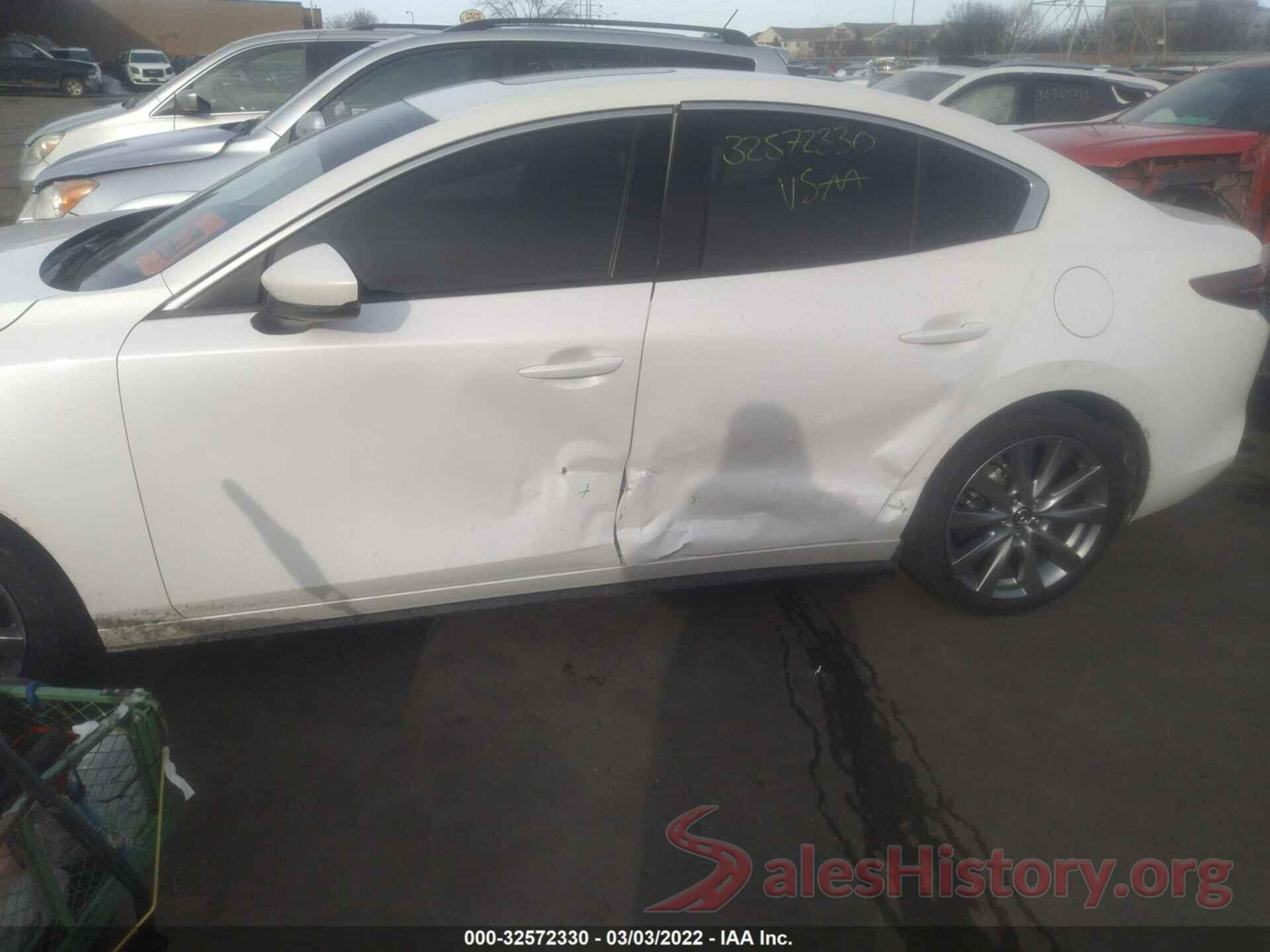 JM1BPBEM6K1131667 2019 MAZDA MAZDA3 SEDAN