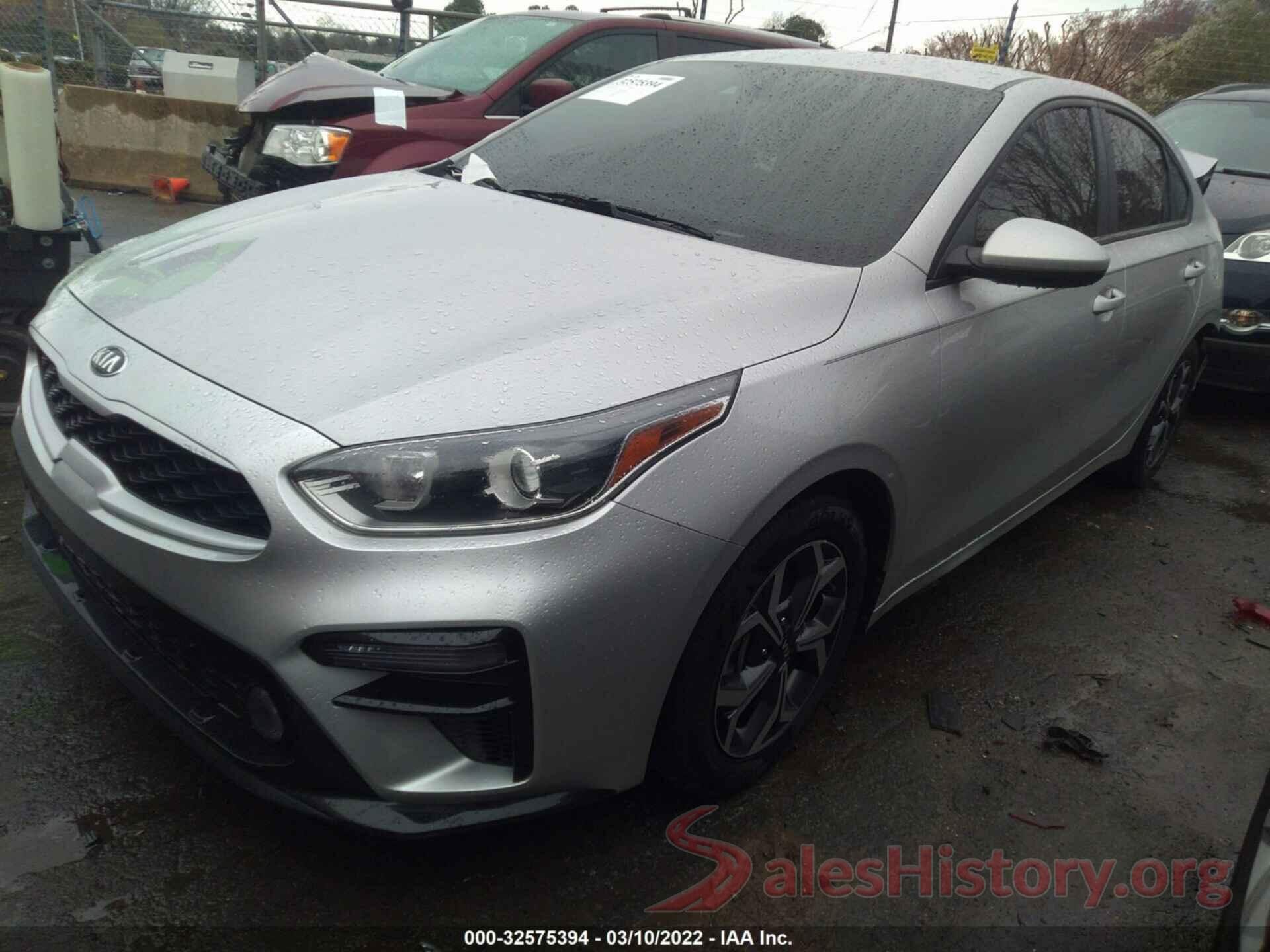 3KPF24AD0KE129377 2019 KIA FORTE