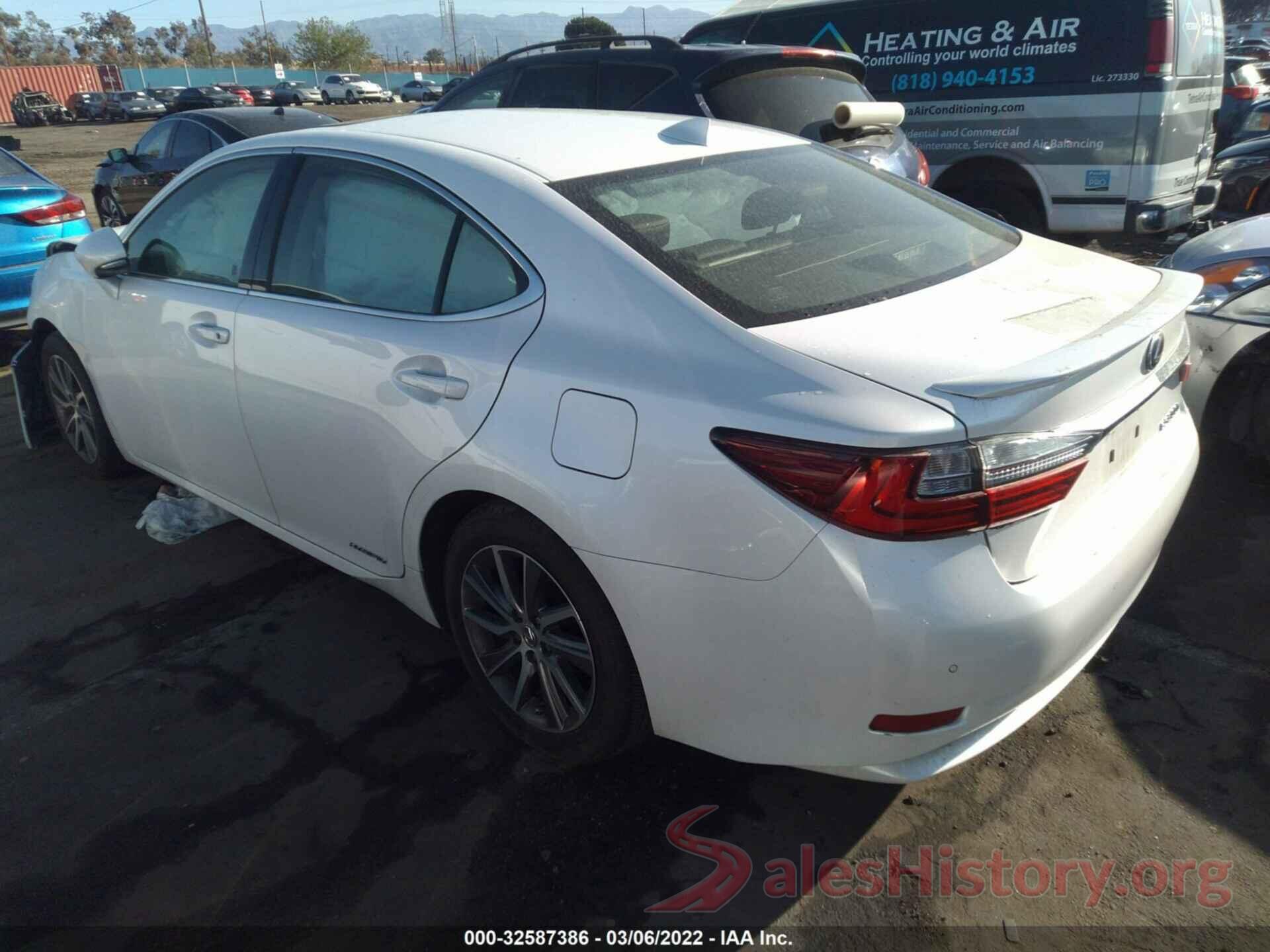 JTHBW1GG9J2167798 2018 LEXUS ES