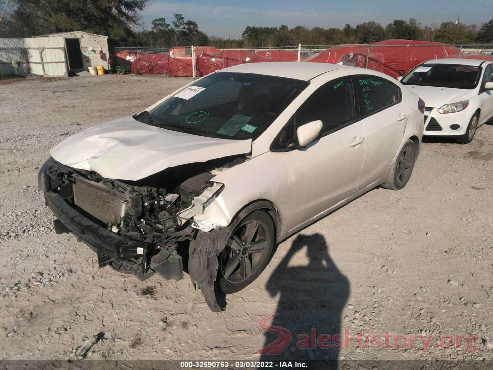 3KPFL4A75JE247902 2018 KIA FORTE